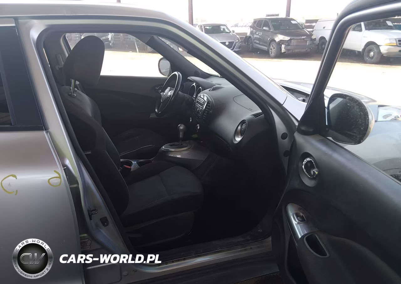 2012 Nissan Juke Sv VIN:JN8AF5MRXCT117102 - 5
