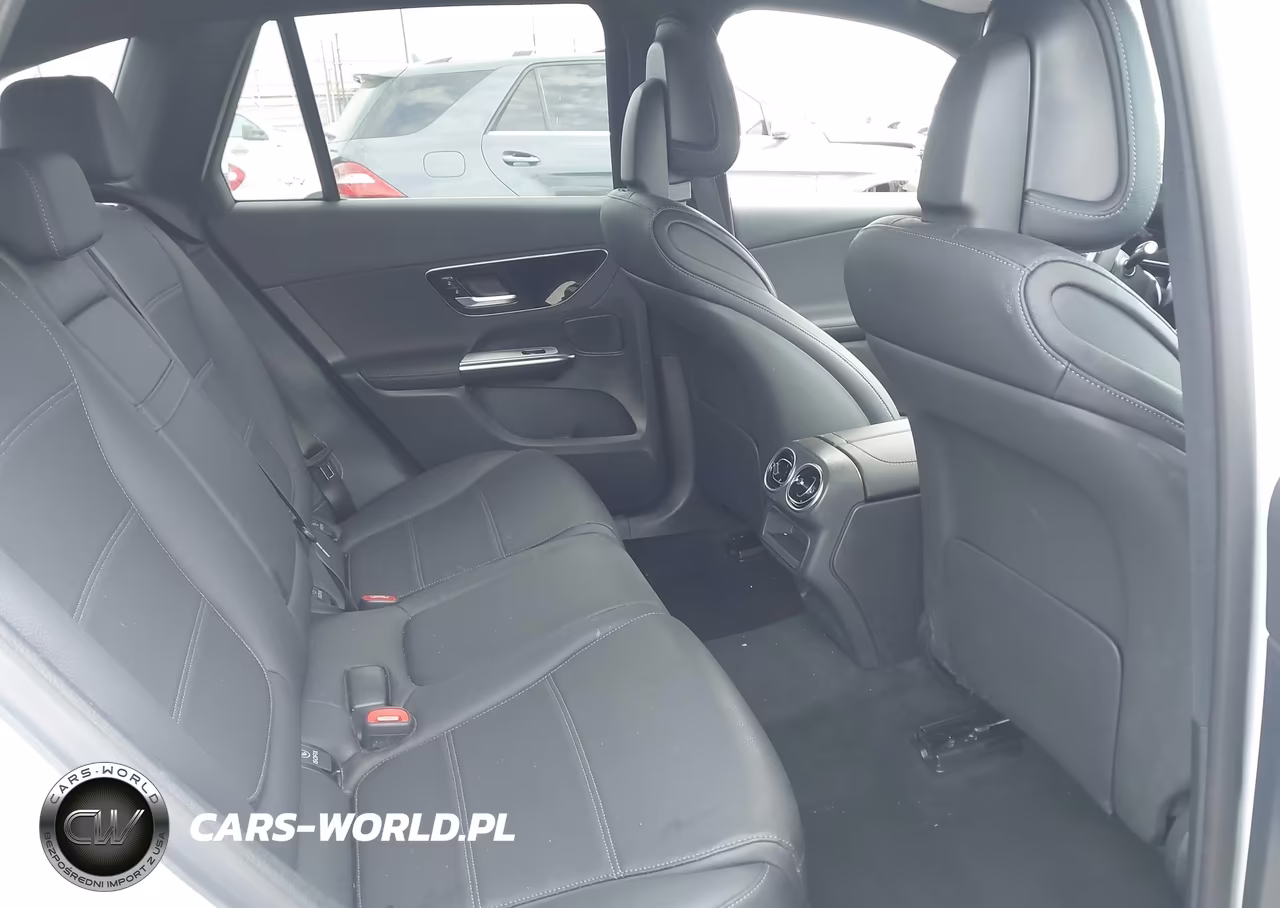 2026 Mercedes-Benz Glc 300 Suv VIN:W1NKM4GBXTF438045 - 8