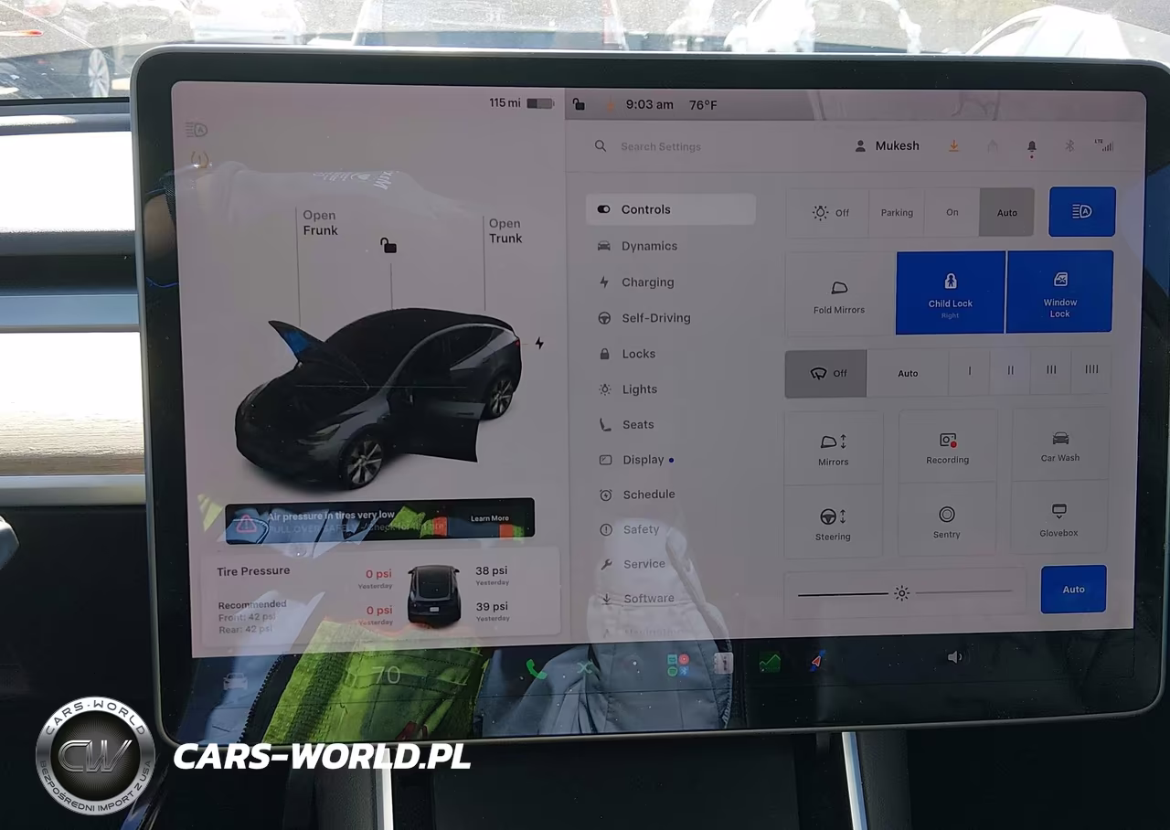 2021 Tesla Model Y Long Range Dual Motor All-Wheel Drive VIN:5YJYGDEE7MF074565 - 19
