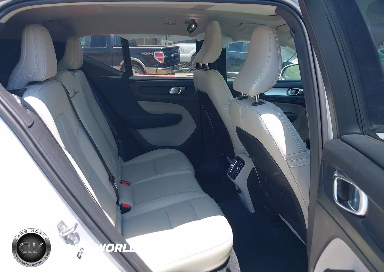 2020 Volvo Xc40 T5 Momentum VIN:YV4162UK8L2320201 - 8