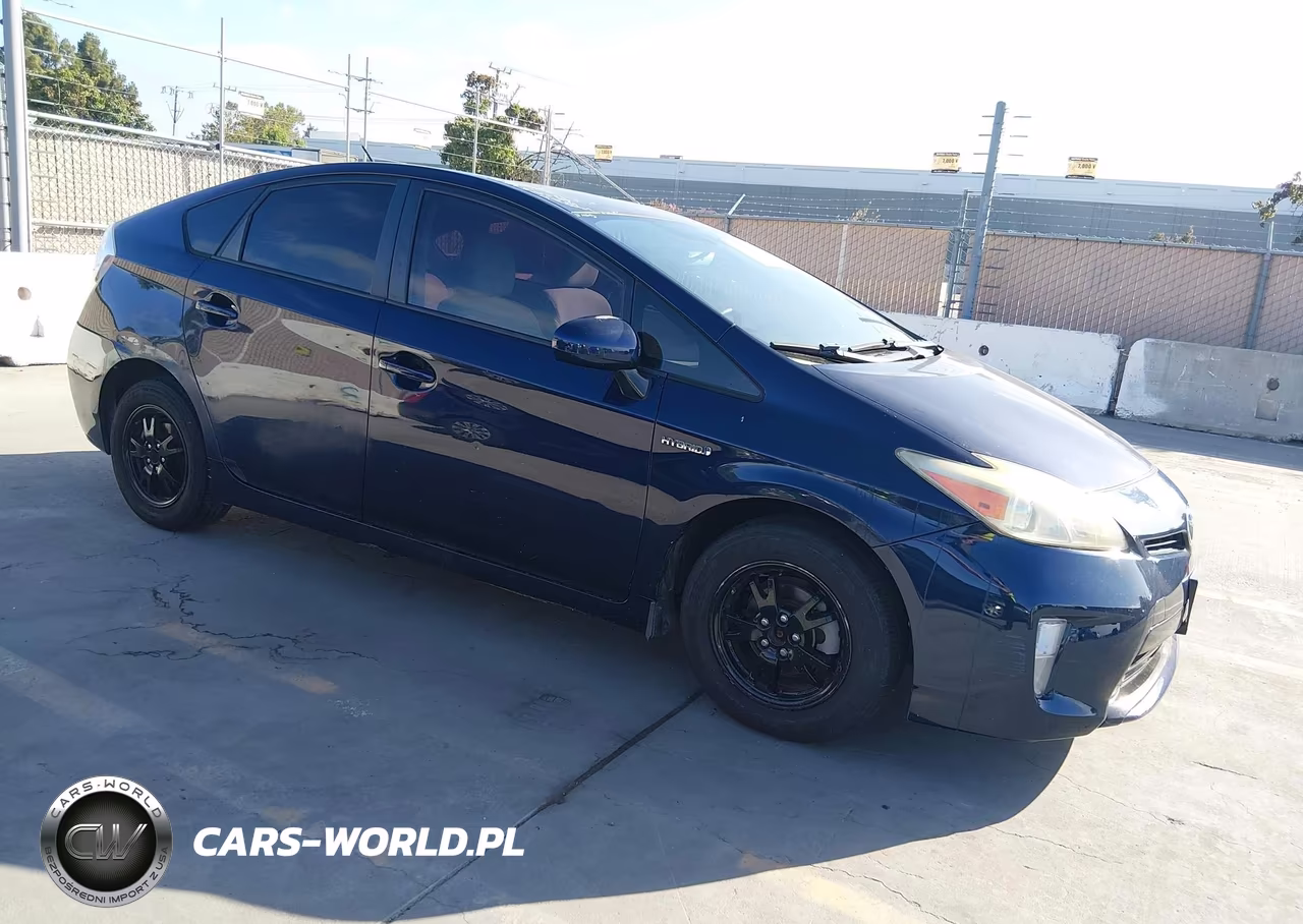 2012 Toyota Prius Two – zdjęcie 1 z 16