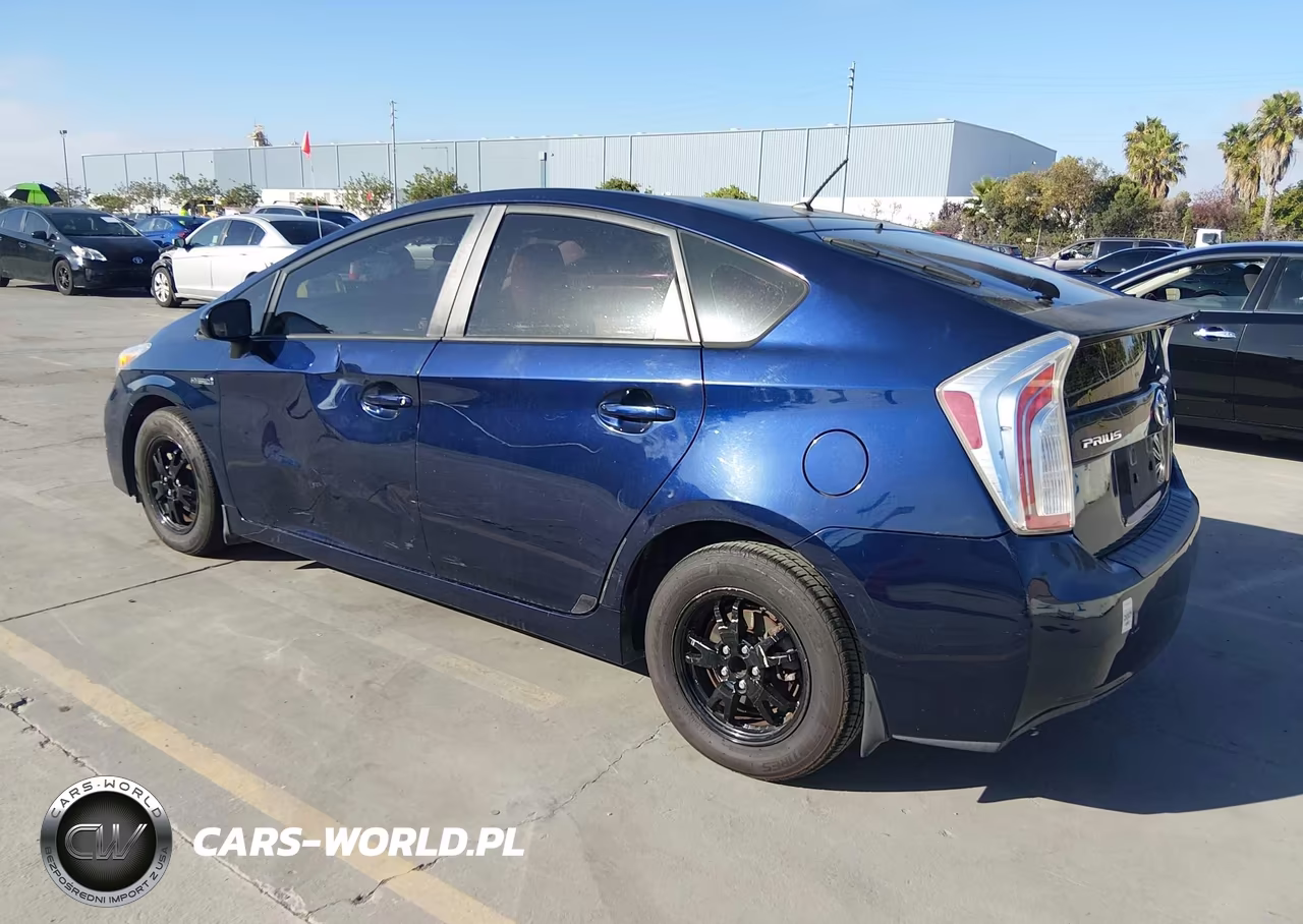 2012 Toyota Prius Two VIN:JTDKN3DU6C0333445 - 3