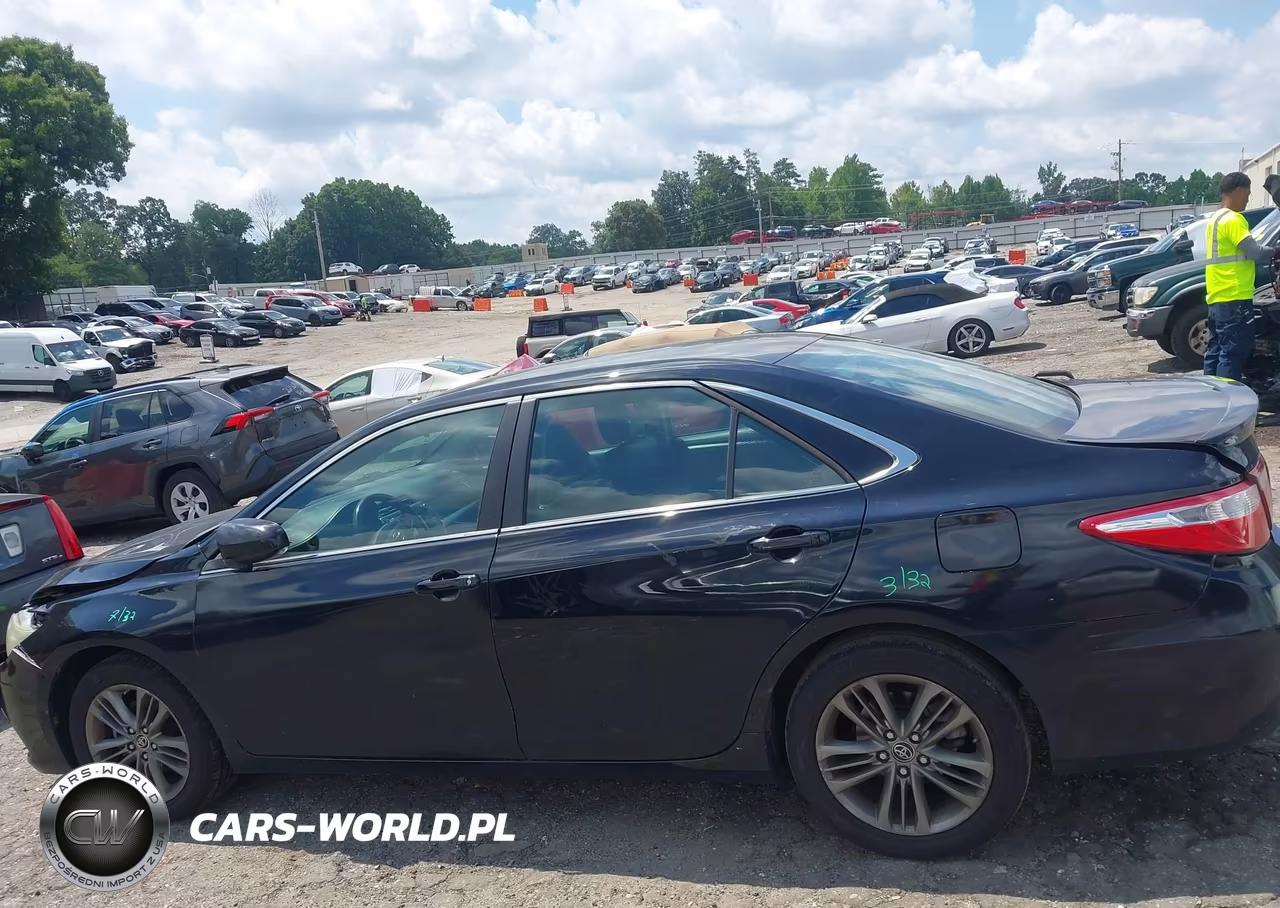 2016 Toyota Camry Se VIN:4T1BF1FKXGU550620 - 14