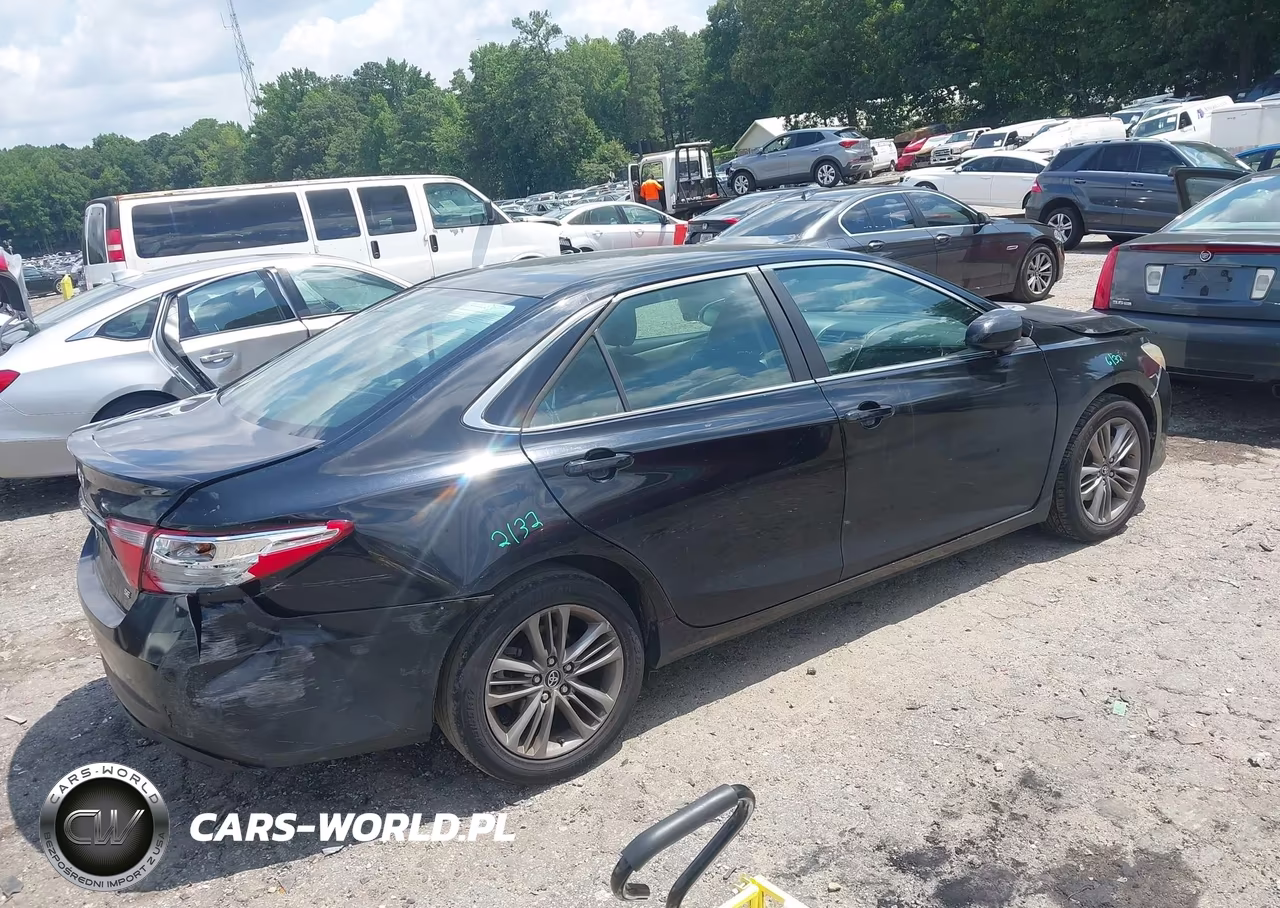2016 Toyota Camry Se VIN:4T1BF1FKXGU550620 - 4