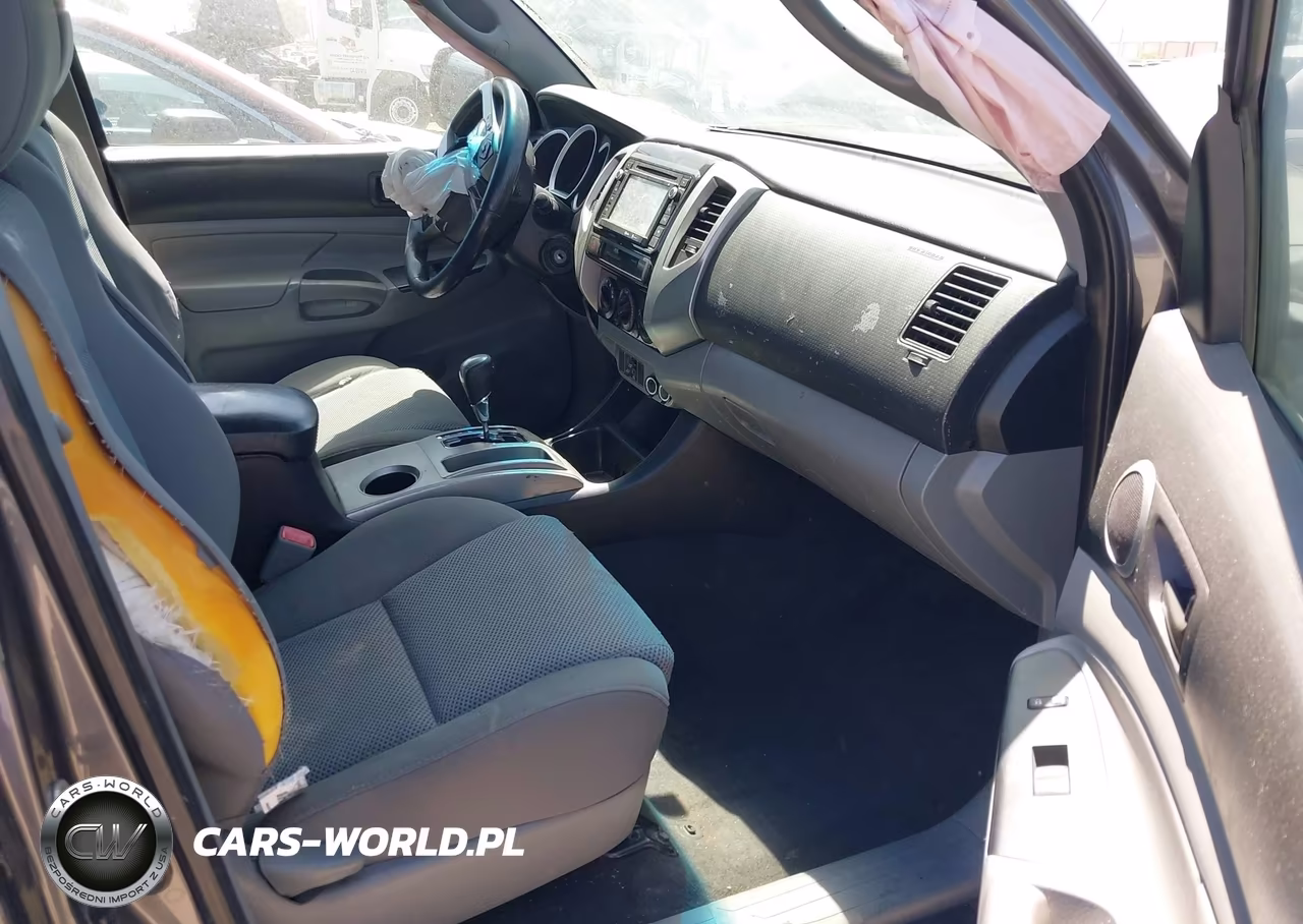 2015 Toyota Tacoma Prerunner V6 VIN:5TFTU4GN9FX067500 - 5