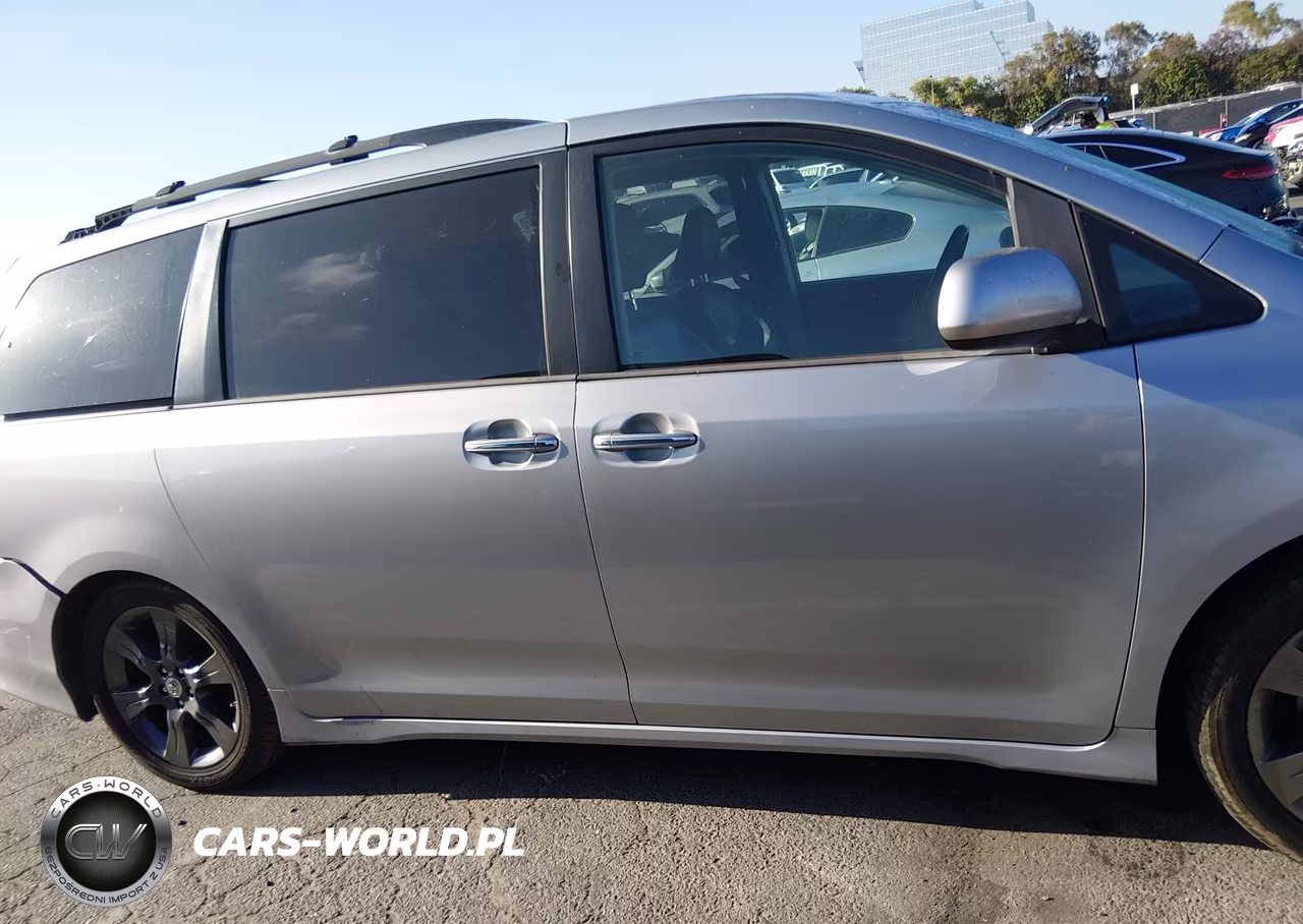 2016 Toyota Sienna Se Premium 8 Passenger VIN:5TDXK3DC3GS730720 - 13