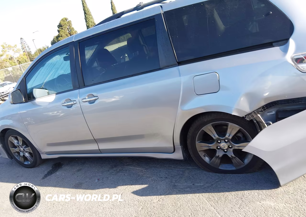 2016 Toyota Sienna Se Premium 8 Passenger VIN:5TDXK3DC3GS730720 - 14