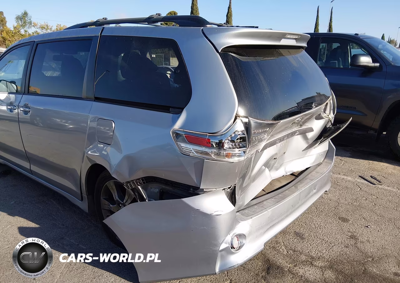 2016 Toyota Sienna Se Premium 8 Passenger VIN:5TDXK3DC3GS730720 - 6