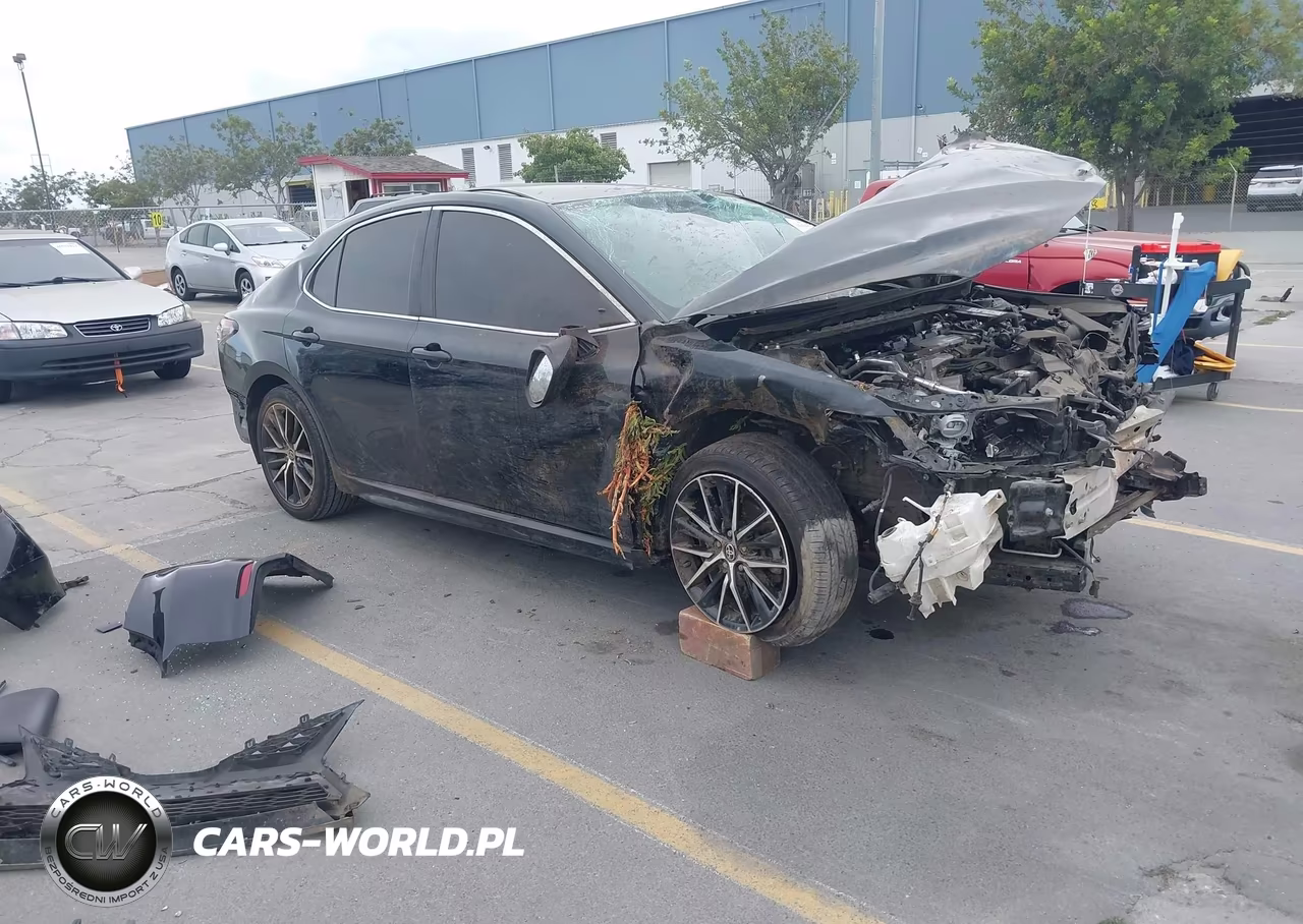 2021 Toyota Camry Se – zdjęcie 1 z 16