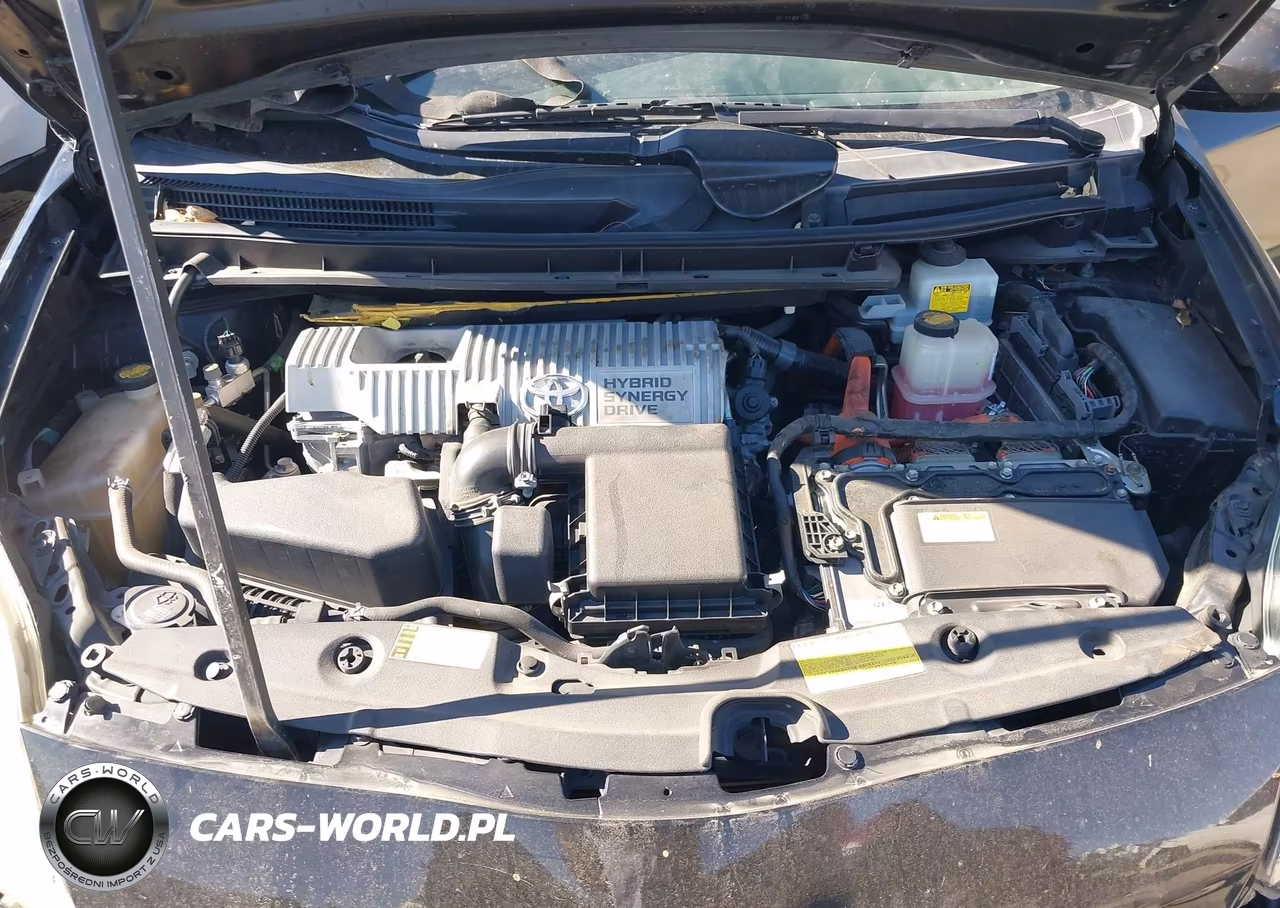 2014 Toyota Prius Two VIN:JTDKN3DU3E1758859 - 10