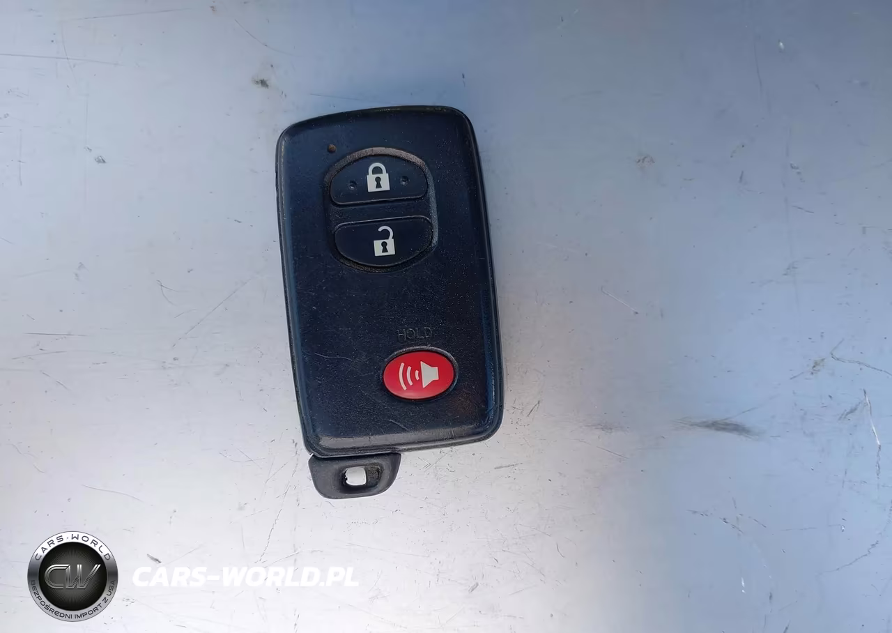 2014 Toyota Prius Two VIN:JTDKN3DU3E1758859 - 11