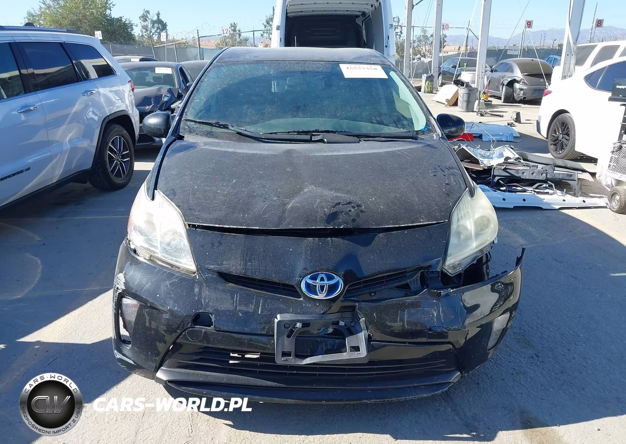 2014 Toyota Prius Two VIN:JTDKN3DU3E1758859 - 12