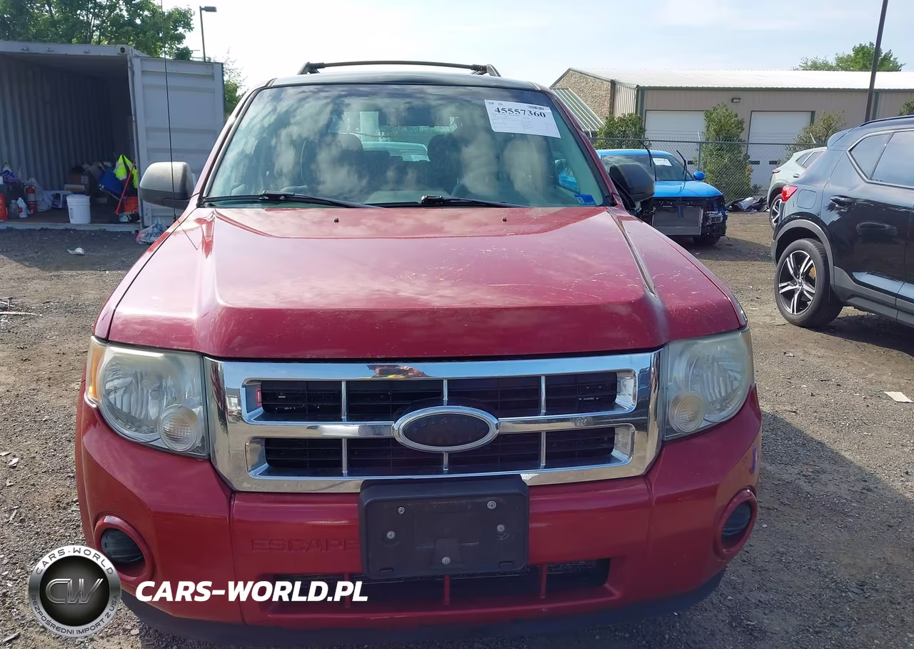FORD ESCAPE VIN:1FMCU0C72AKD31173 - 12