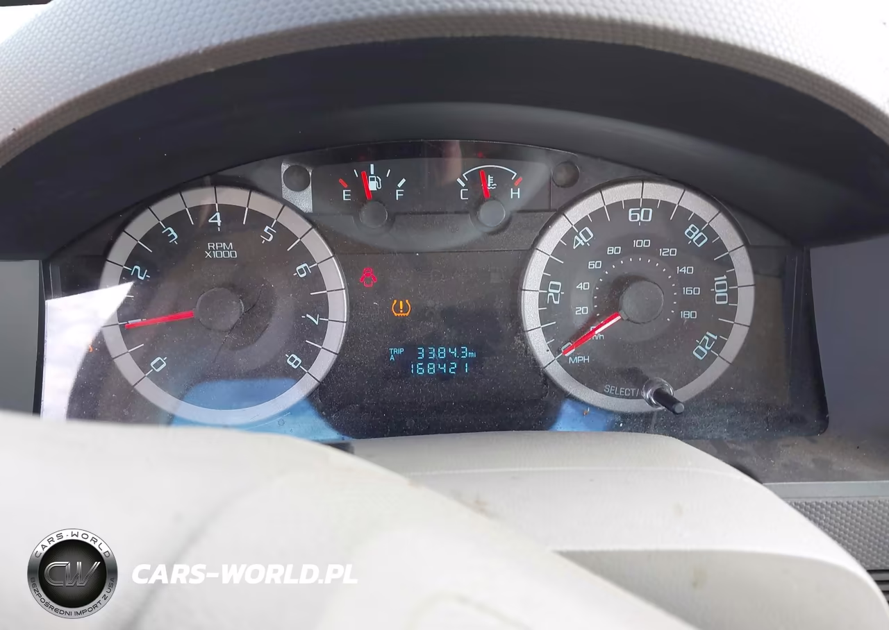 FORD ESCAPE VIN:1FMCU0C72AKD31173 - 7