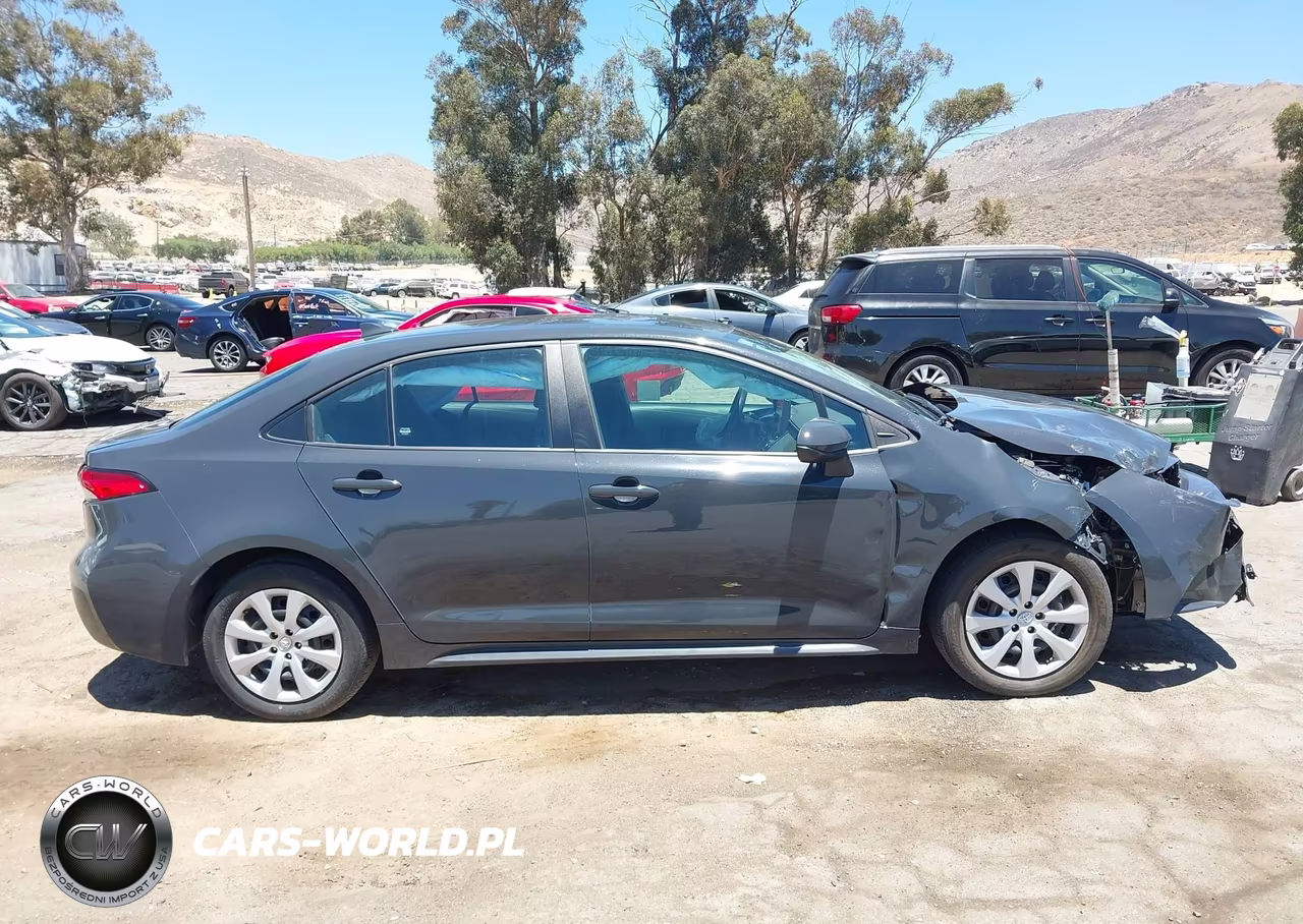2024 Toyota Corolla Le VIN:5YFB4MDE1RP183907 - 13