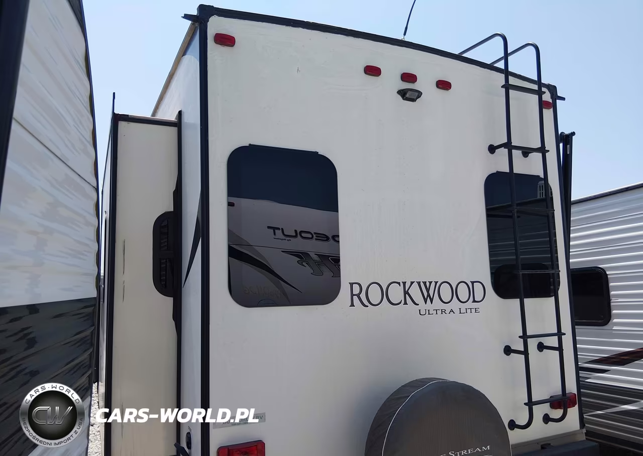 2017 Forest Riv Rockwood VIN:4X4FRLC22HZ146058 - 3