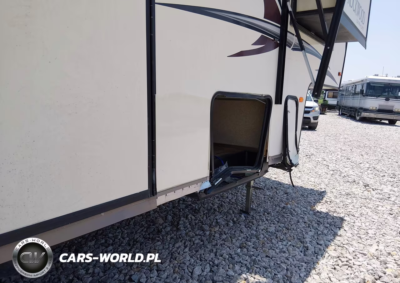 2017 Forest Riv Rockwood VIN:4X4FRLC22HZ146058 - 6