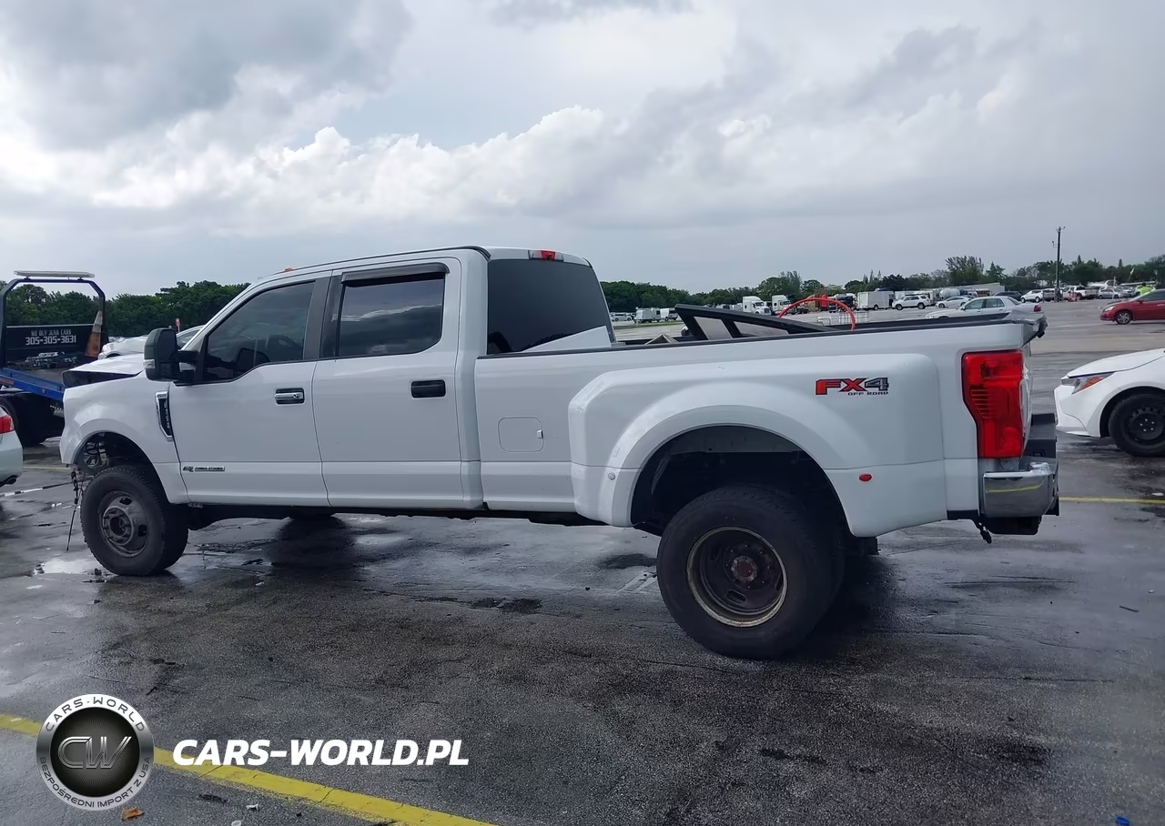 2019 Ford F350 Super Duty VIN:1FT8W3DT8KEG15165 - 14