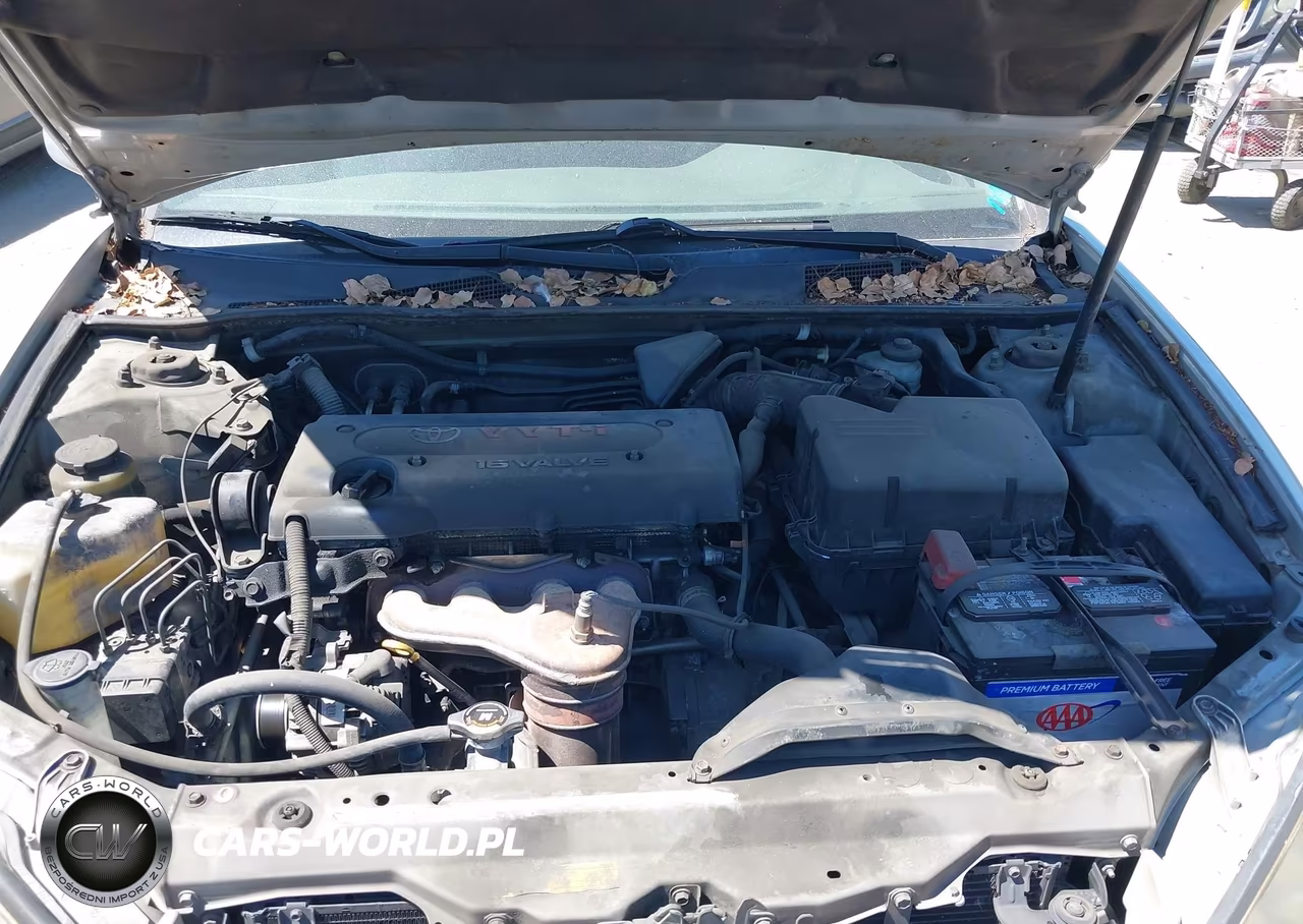 2005 Toyota Camry Le VIN:JTDBE32K153036702 - 10