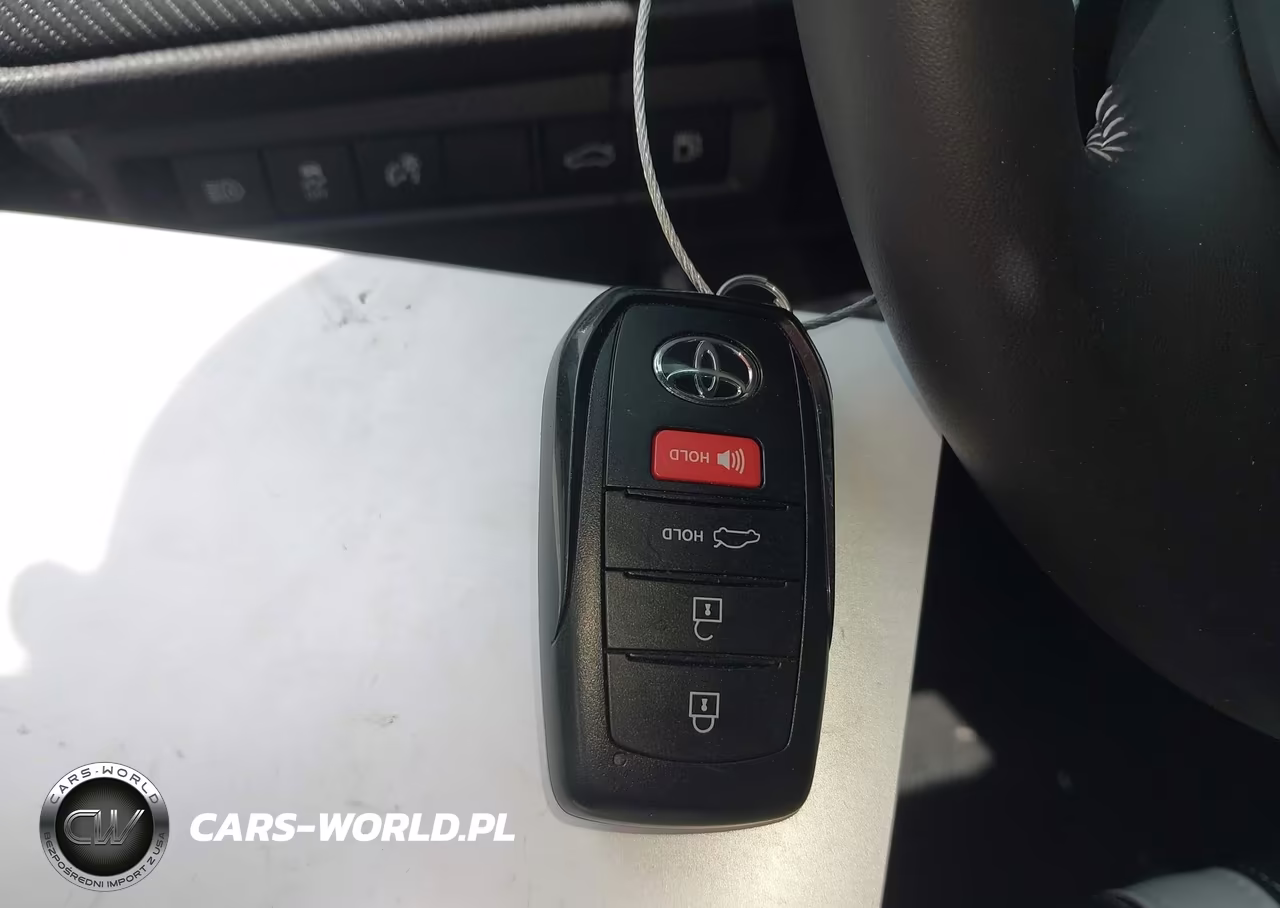 2026 Toyota Camry Se VIN:4T1DAACK2TU729630 - 11