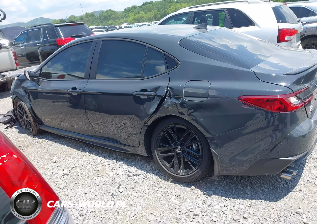 2026 Toyota Camry Se VIN:4T1DAACK2TU729630 - 14