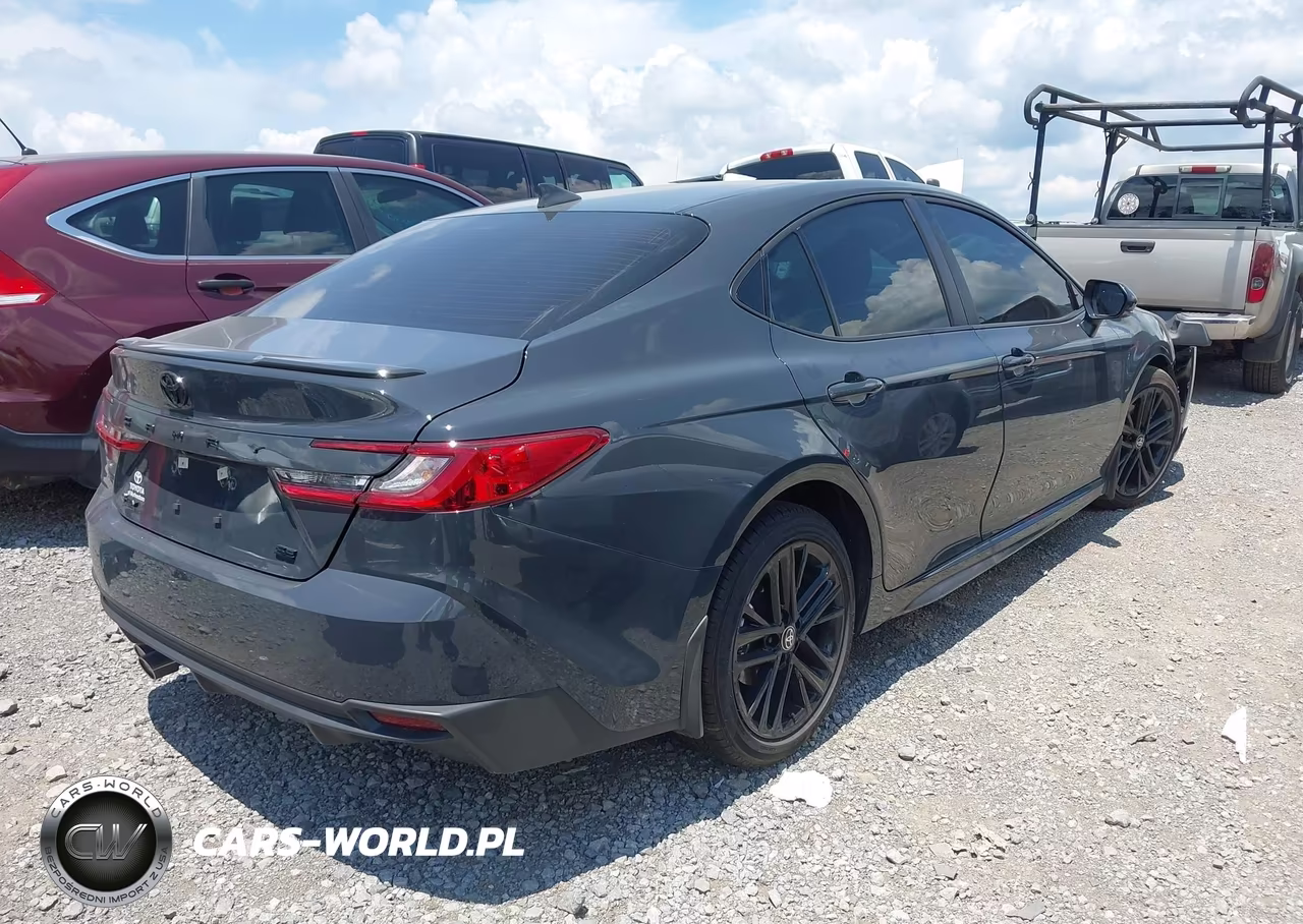 2026 Toyota Camry Se VIN:4T1DAACK2TU729630 - 4