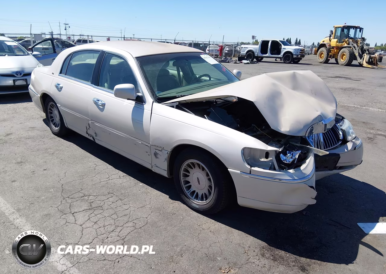 2001 Lincoln Town Car Cartier – zdjęcie 1 z 18