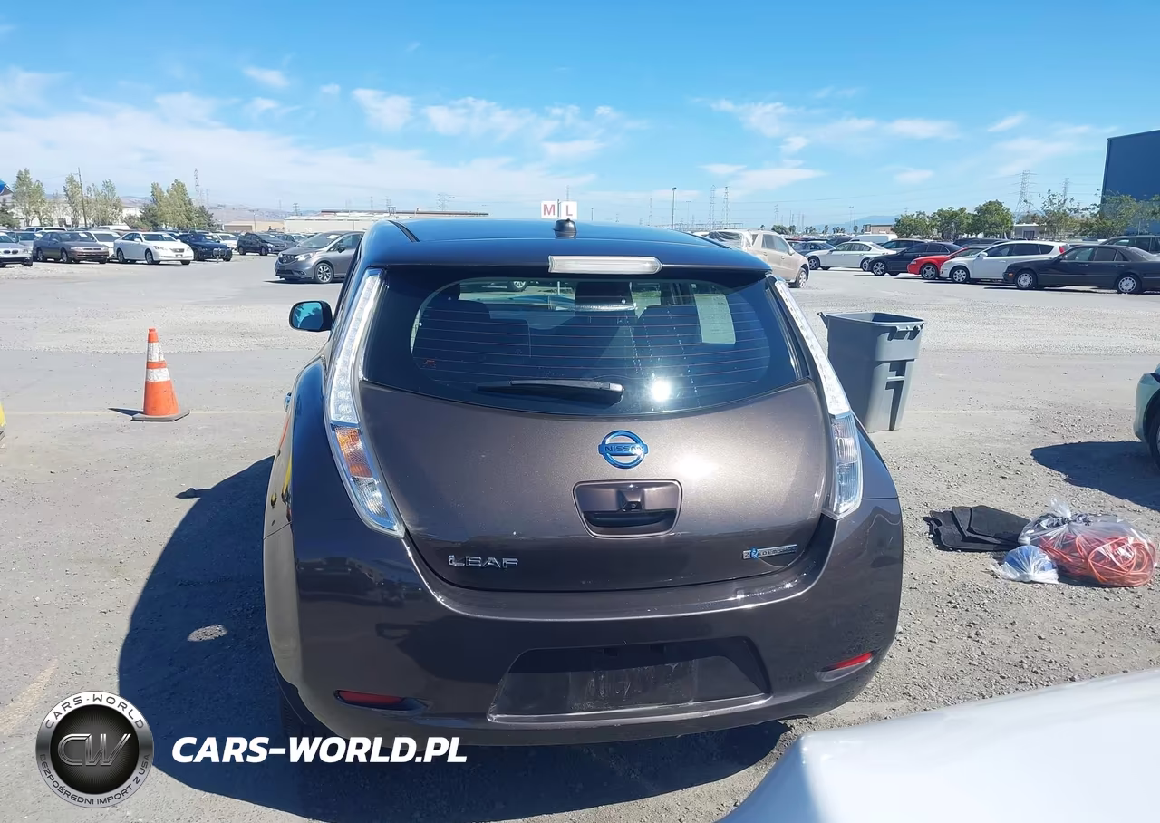 2016 Nissan Leaf S VIN:1N4AZ0CP8GC301679 - 16