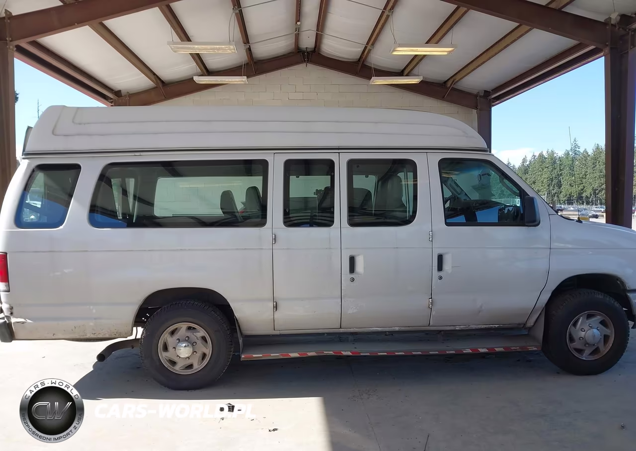 2011 Ford E-350 Super Duty Commercial-Recreational VIN:1FTSS3EL2BDA04263 - 13