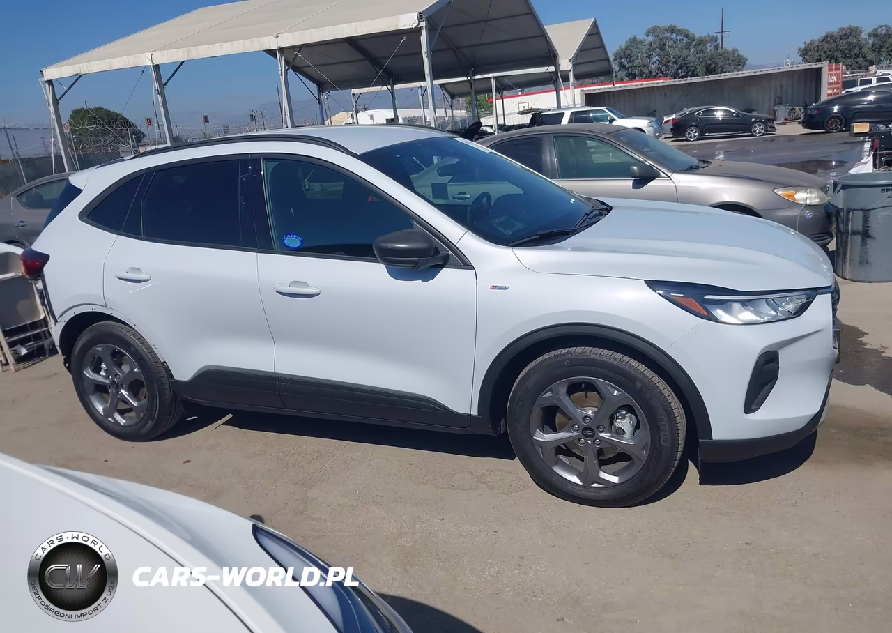 2025 Ford Escape St-Line VIN:1FMCU0MZ8SUA78172 - 14