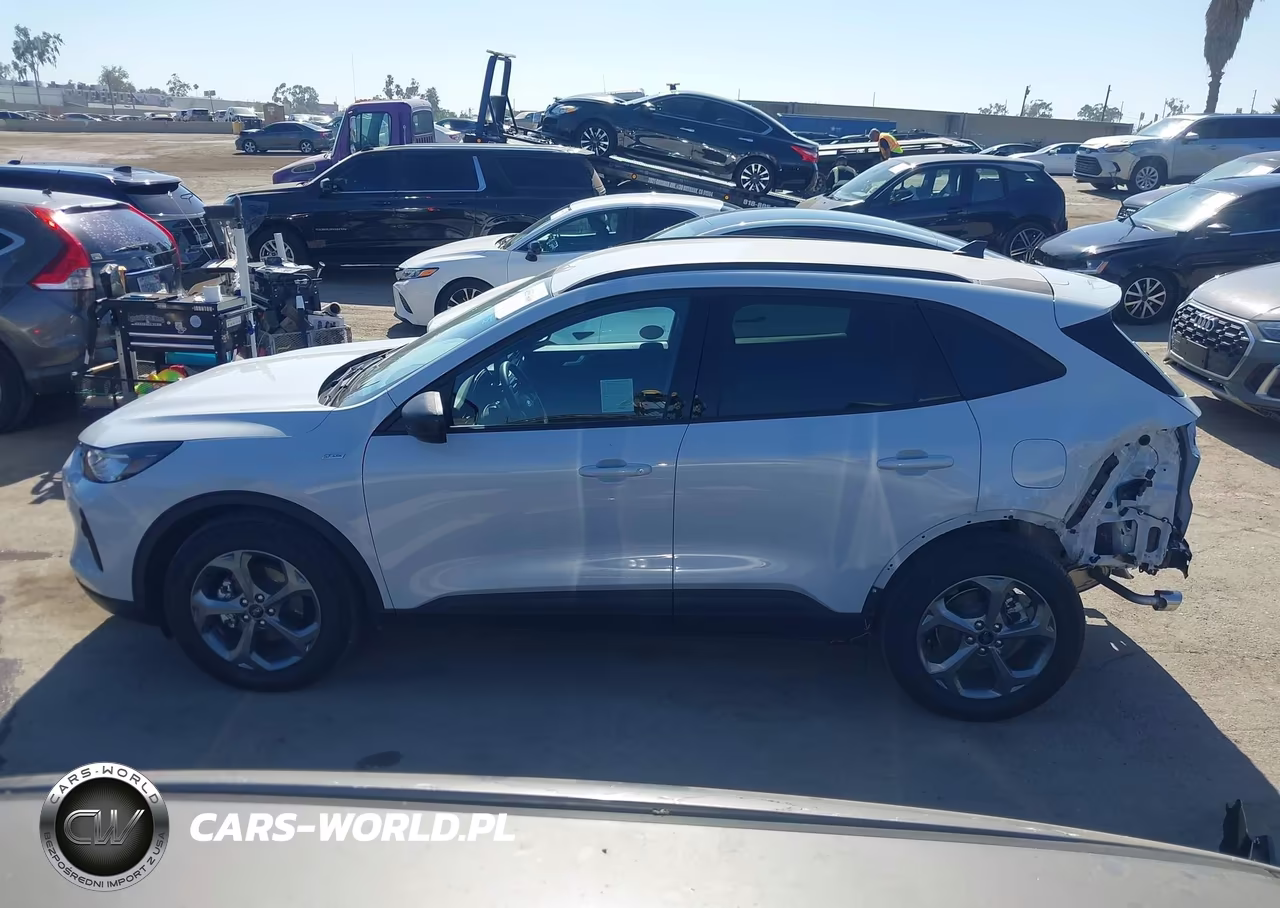 2025 Ford Escape St-Line VIN:1FMCU0MZ8SUA78172 - 15