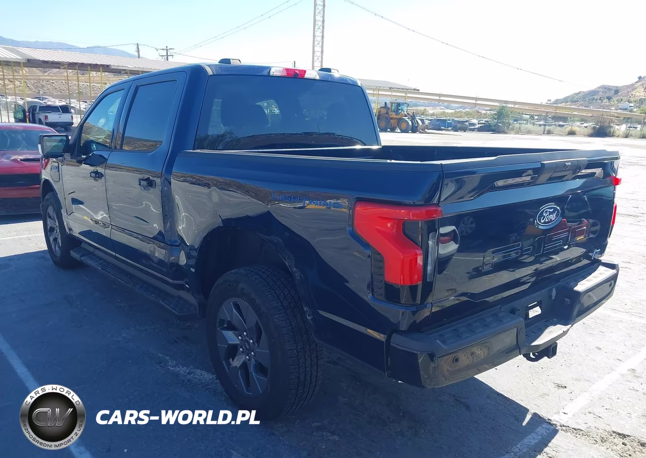 2024 Ford F-150 Lightning Xlt VIN:1FTVW3LK7RWG09891 - 3