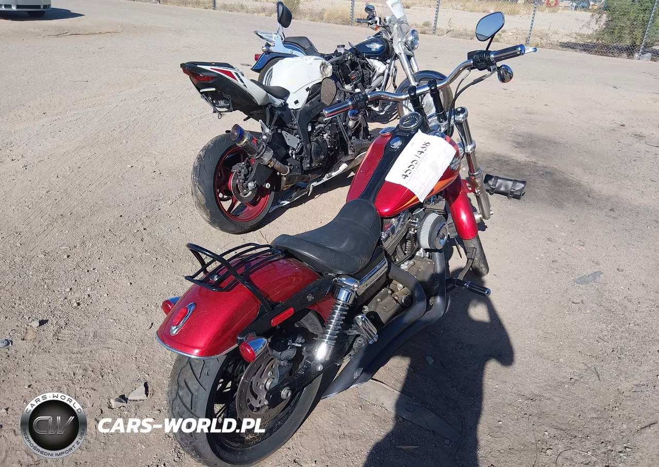 2012 Harley-Davidson Fxdwg Dyna Wide Glide VIN:1HD1GPM36CC333012 - 3