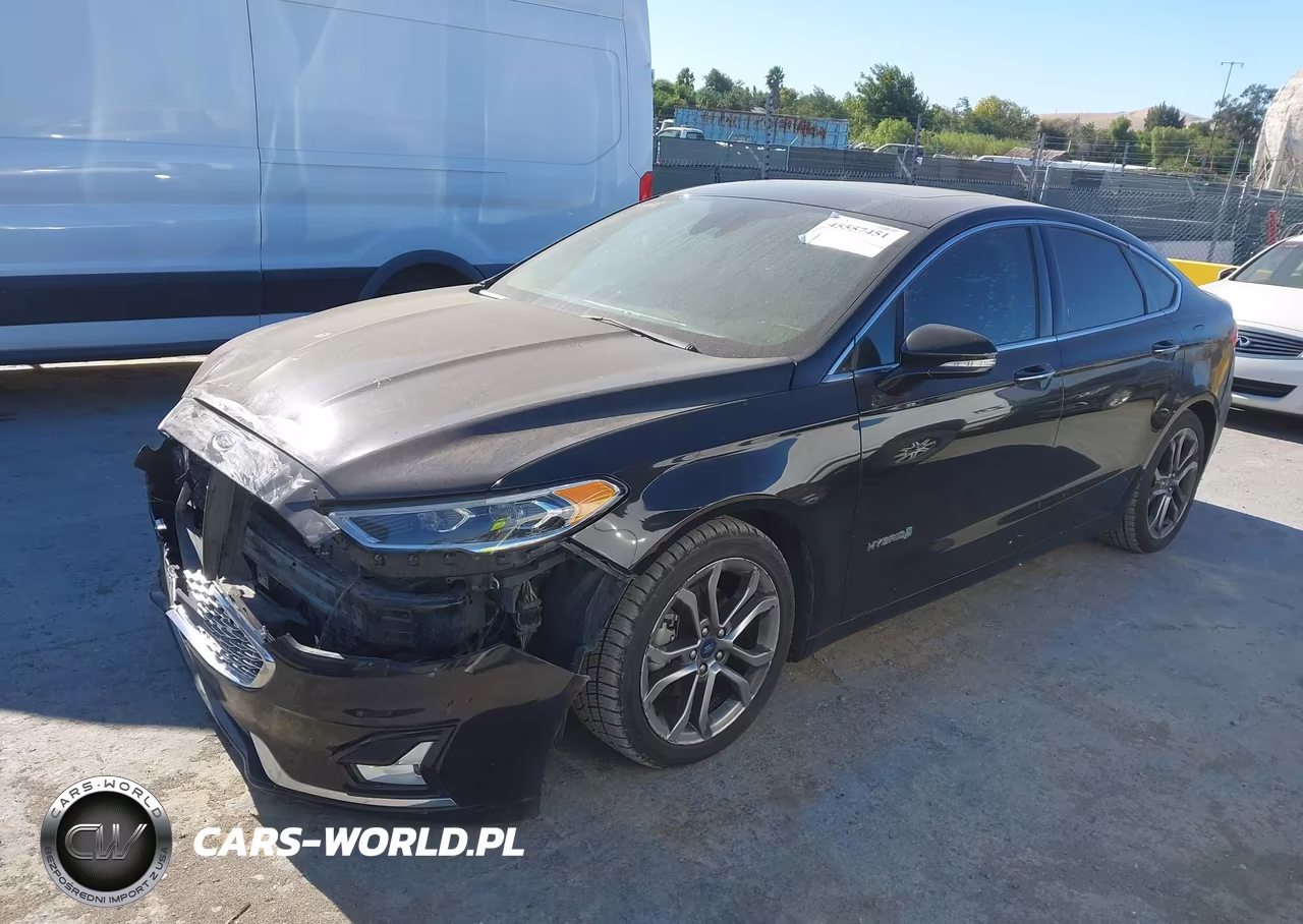2019 Ford Fusion Hybrid Titanium VIN:3FA6P0RU4KR261300 - 2