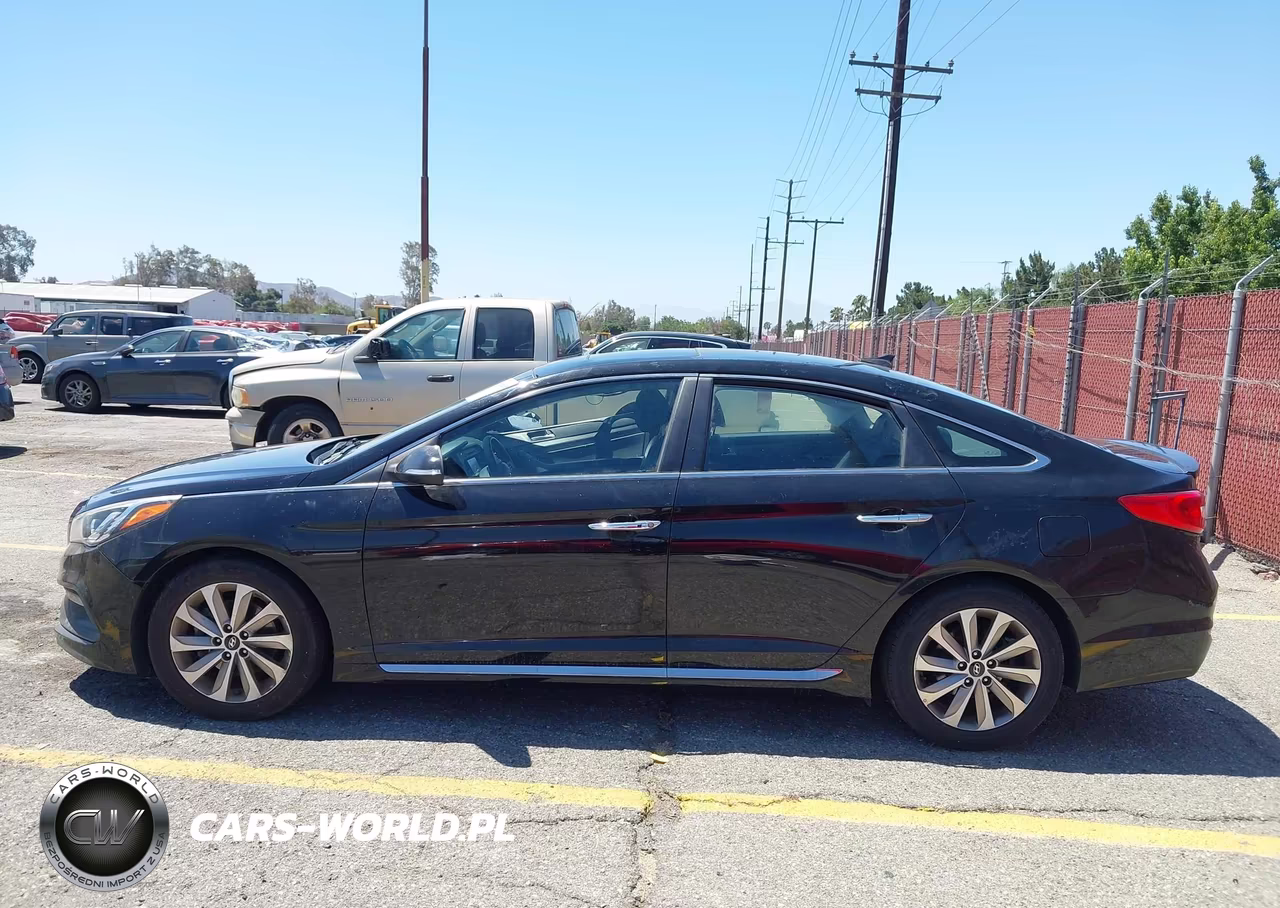 2016 Hyundai Sonata Sport VIN:5NPE34AF8GH399017 - 14