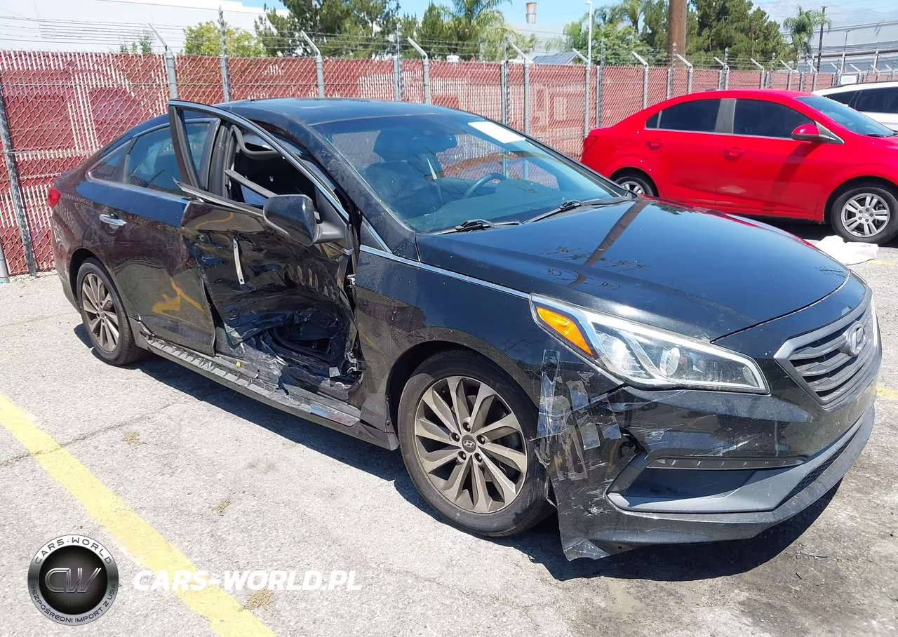 2016 Hyundai Sonata Sport VIN:5NPE34AF8GH399017 - 6