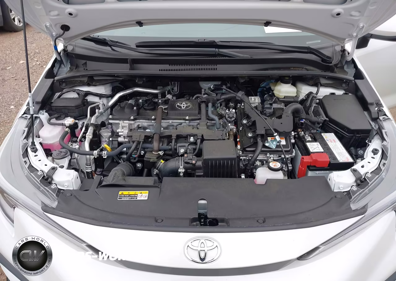 2026 Toyota Corolla Hybrid Hybrid Se VIN:JTDBCMFE9T3129755 - 10