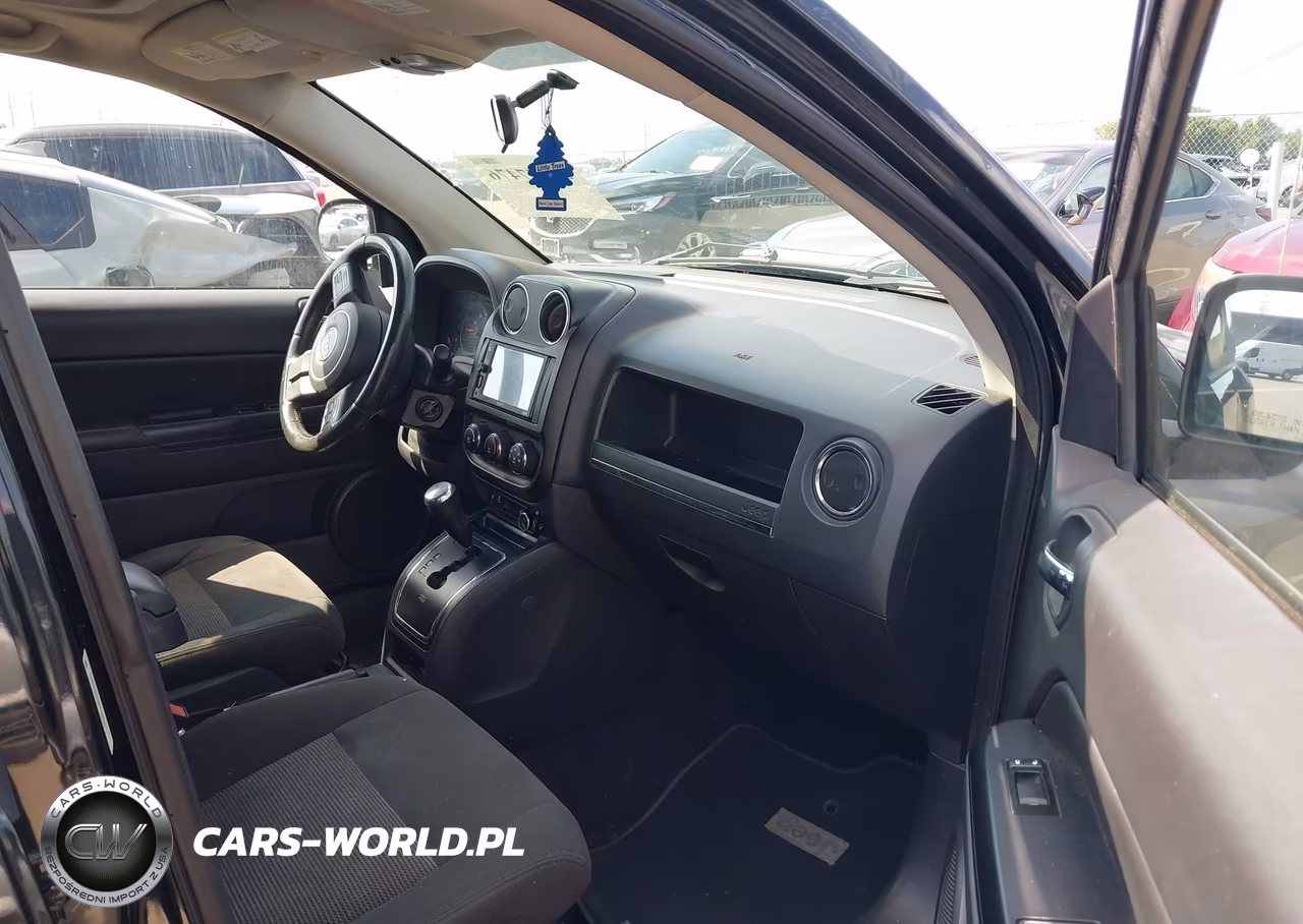 2011 Jeep Compass VIN:1J4NF1FB5BD219061 - 5