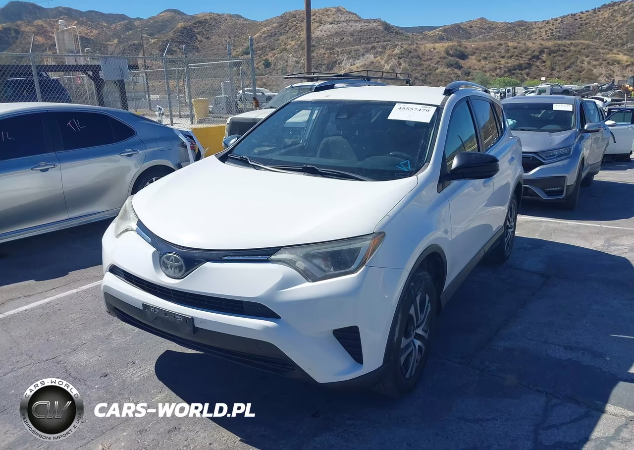 2018 Toyota Rav4 Le VIN:JTMZFREV4JJ727734 - 2