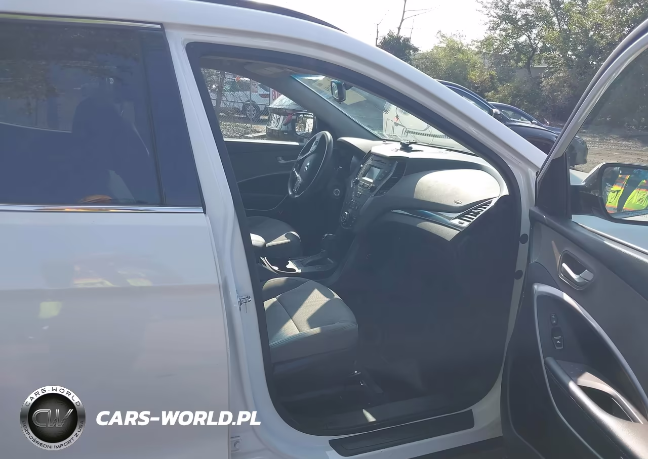 2016 Hyundai Santa Fe Sport 2.4L VIN:5XYZUDLB5GG324288 - 5