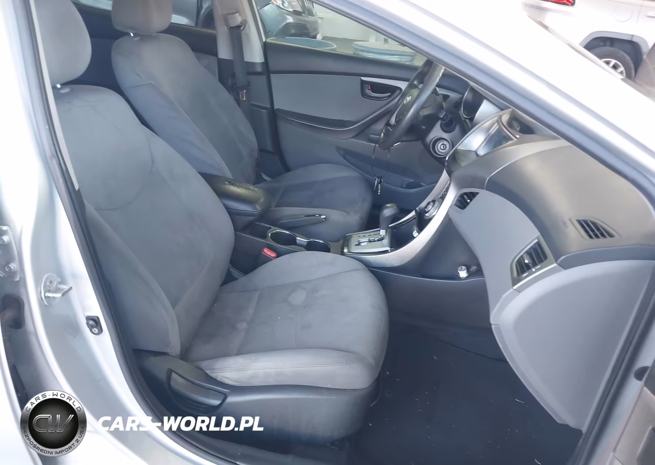 2011 Hyundai Elantra Gls VIN:5NPDH4AE4BH029812 - 5