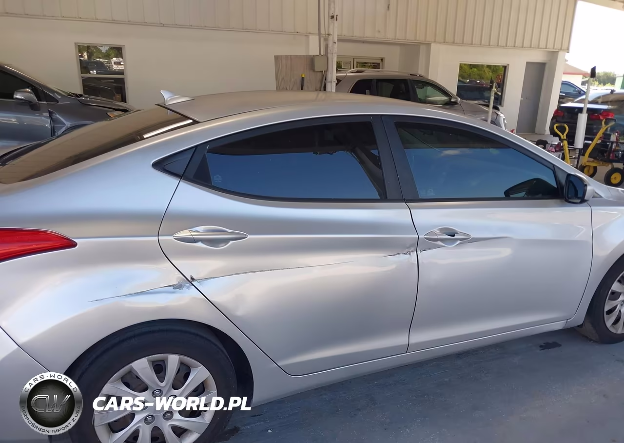 2011 Hyundai Elantra Gls VIN:5NPDH4AE4BH029812 - 6