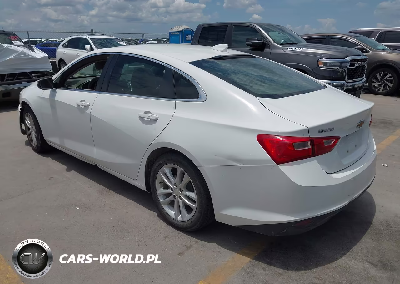 2017 Chevrolet Malibu 1Lt VIN:1G1ZE5ST4HF175558 - 3