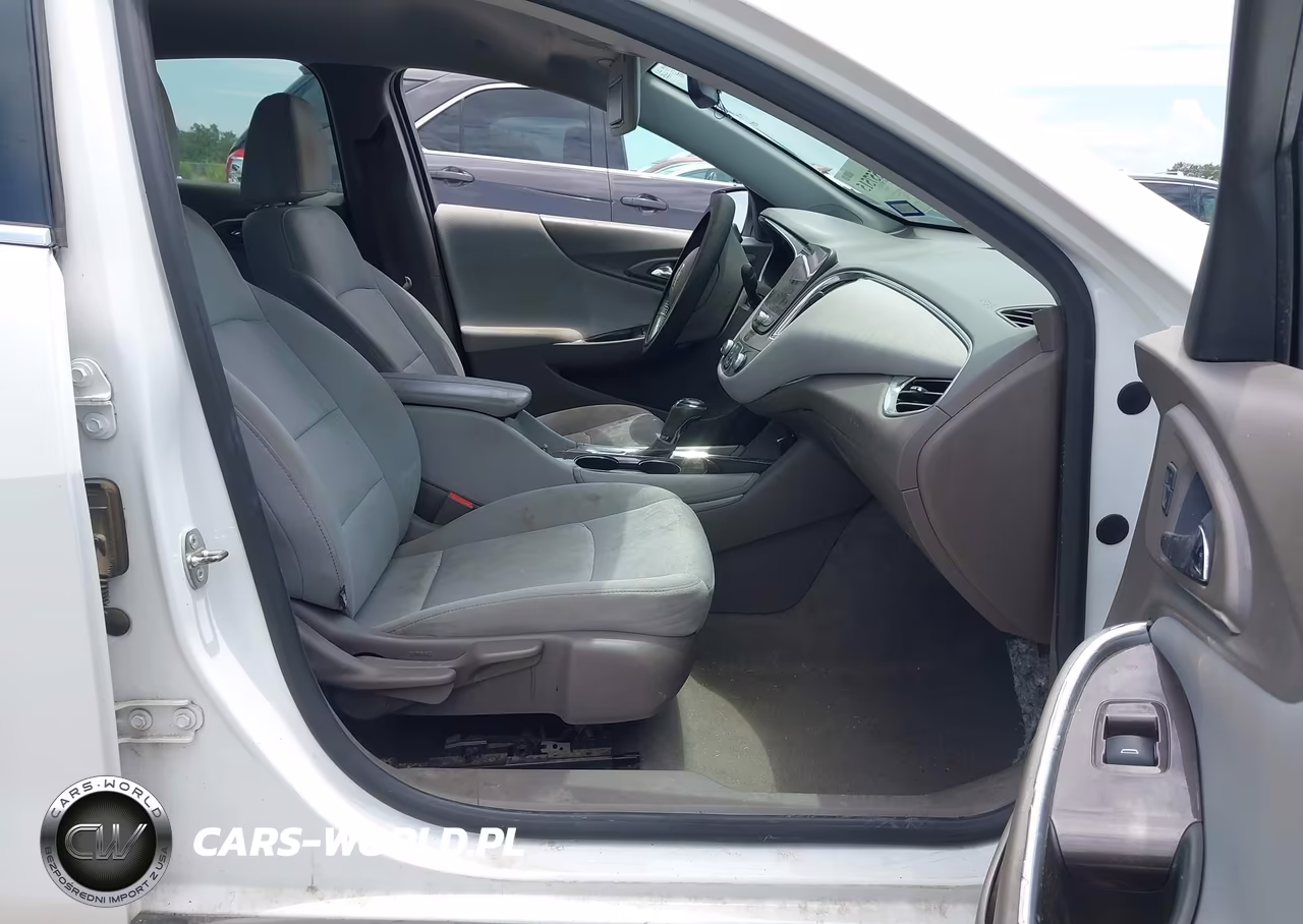 2017 Chevrolet Malibu 1Lt VIN:1G1ZE5ST4HF175558 - 5