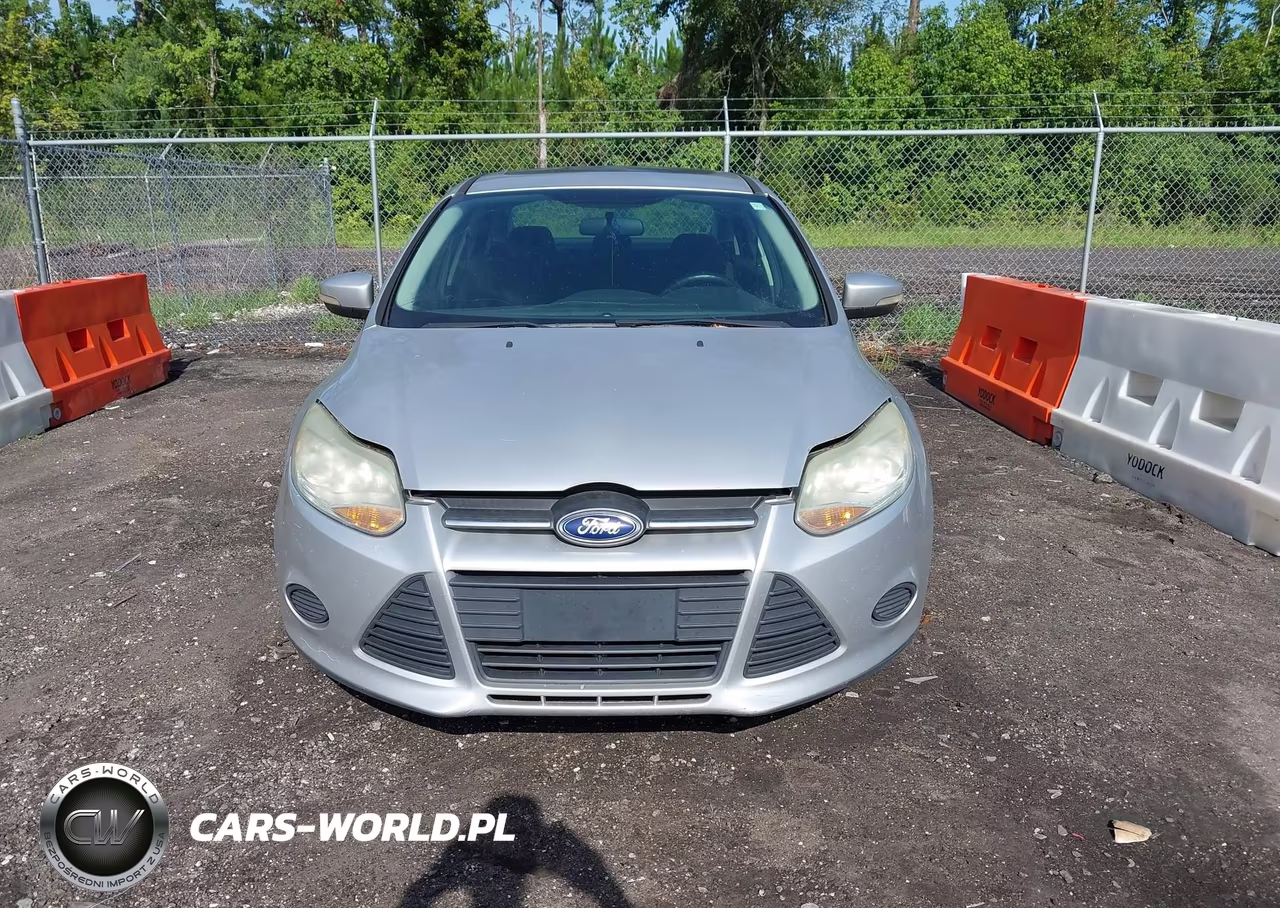 2014 Ford Focus Se VIN:1FADP3F23EL410293 - 6
