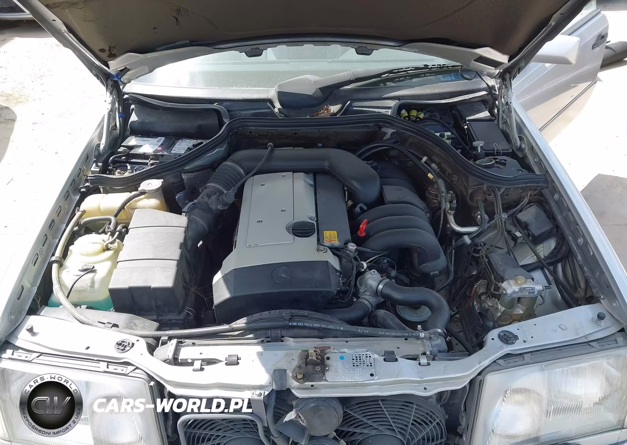 1995 Mercedes-Benz E 320 VIN:WDBEA66E4SC200050 - 10