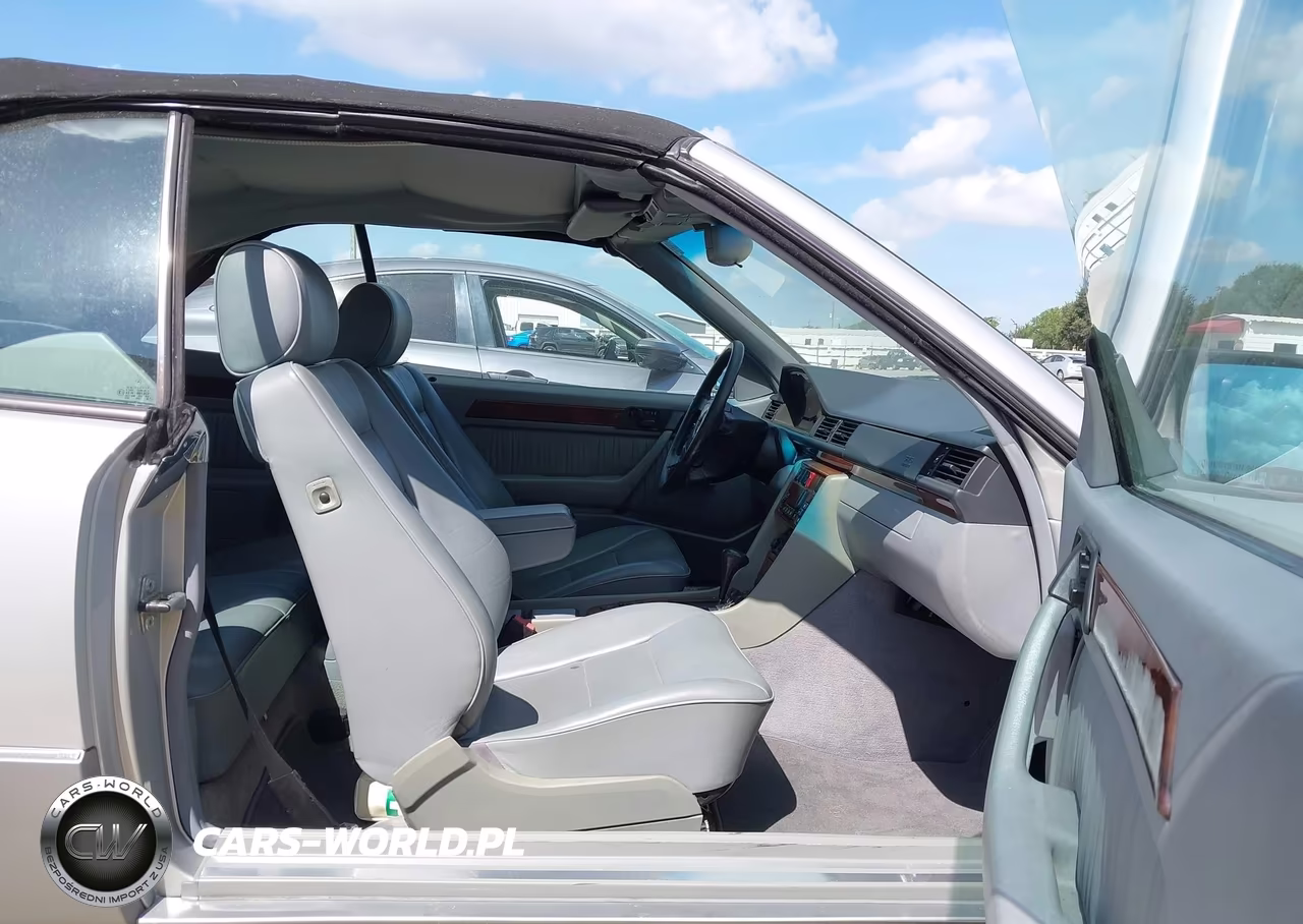 1995 Mercedes-Benz E 320 VIN:WDBEA66E4SC200050 - 5