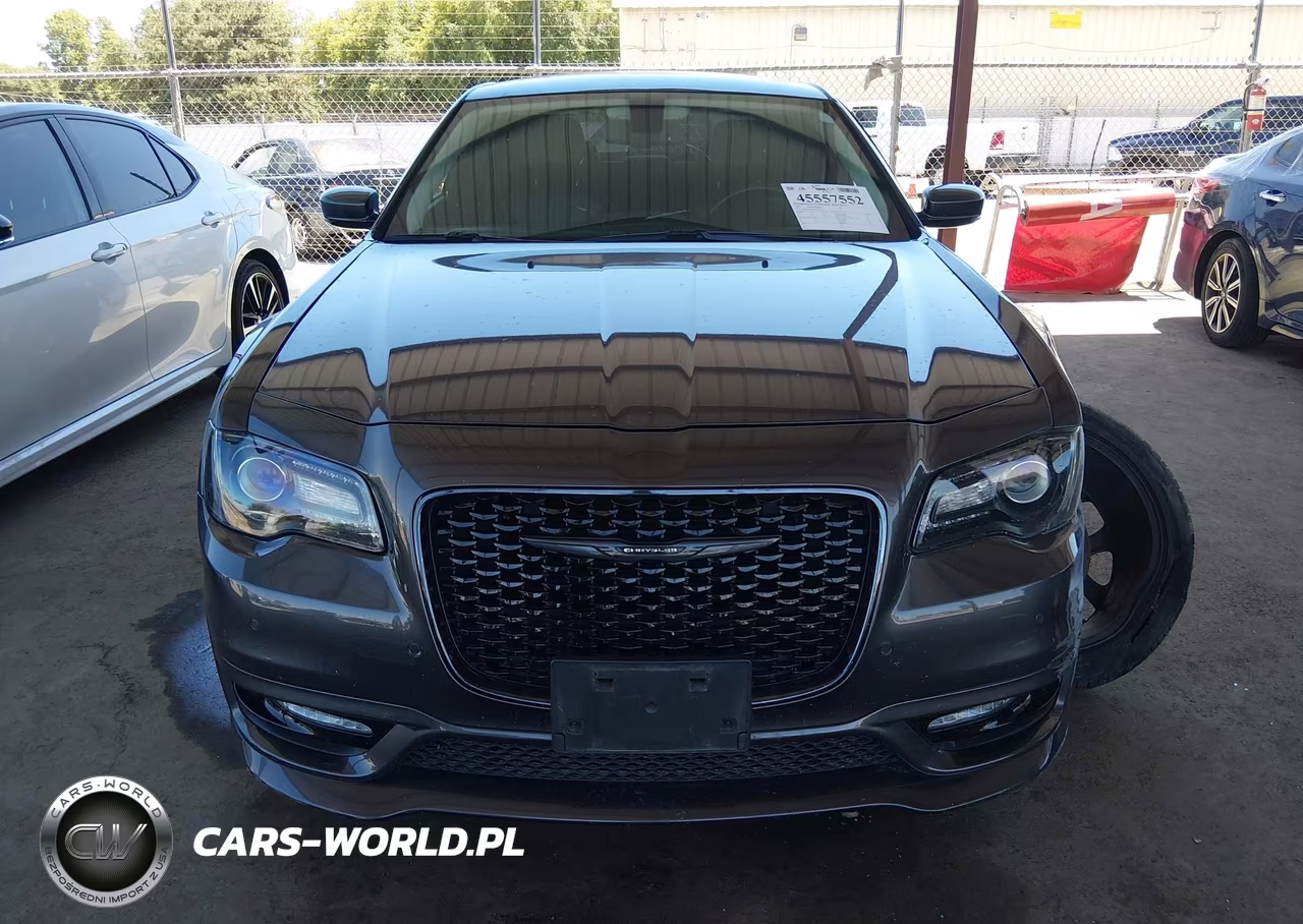 2022 Chrysler 300 Touring L VIN:2C3CCADG7NH214427 - 12
