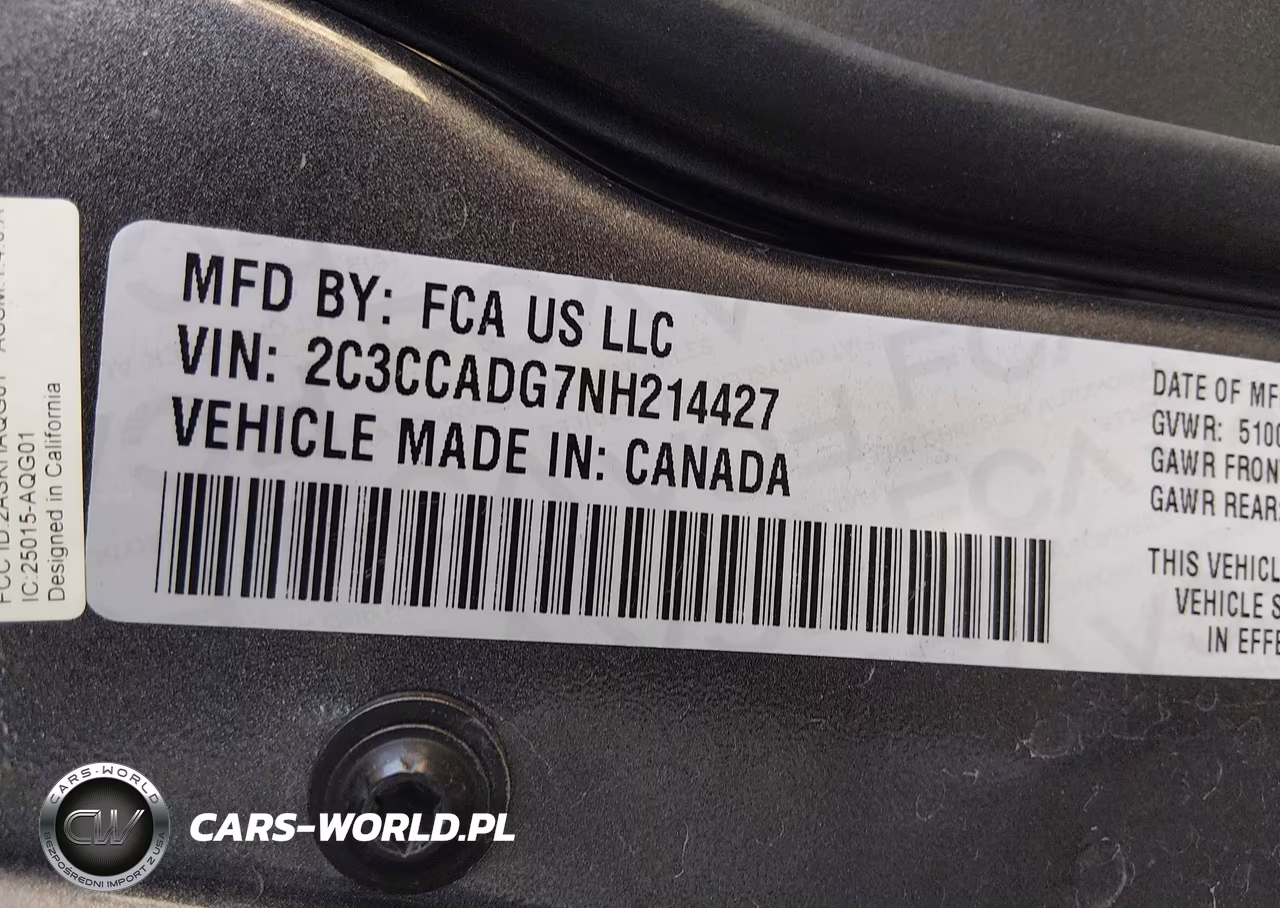 2022 Chrysler 300 Touring L VIN:2C3CCADG7NH214427 - 9
