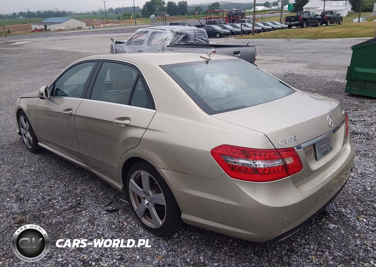 2010 Mercedes-Benz E 350 4Matic VIN:WDDHF8HB9AA174740 - 3